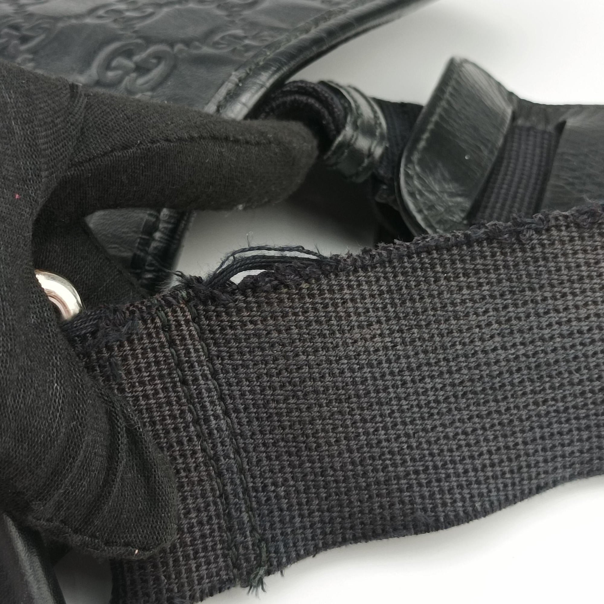 Guccissima Rubber Messenger Black Leather 246067 B010554306グッチシマ メッセンジャー ブラック レザー 246067 B010554306