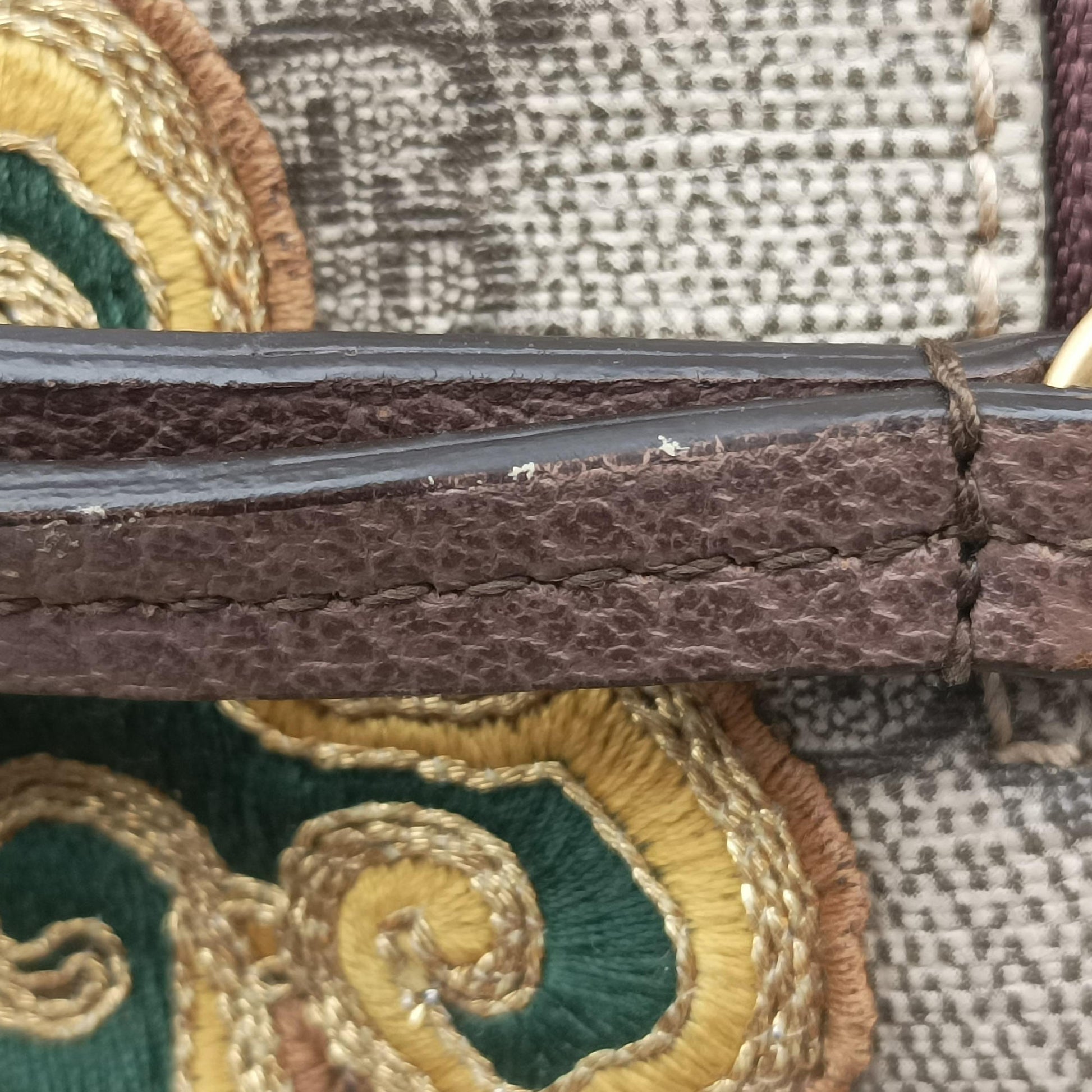 GG Supreme Courrier Brown×multicolor PVC coated canvas 529711 F026899722GGスプリーム クーリエ UFOワッペン ブラウン×マルチカラー PVCコーティングキャンバス 529711 F026899722