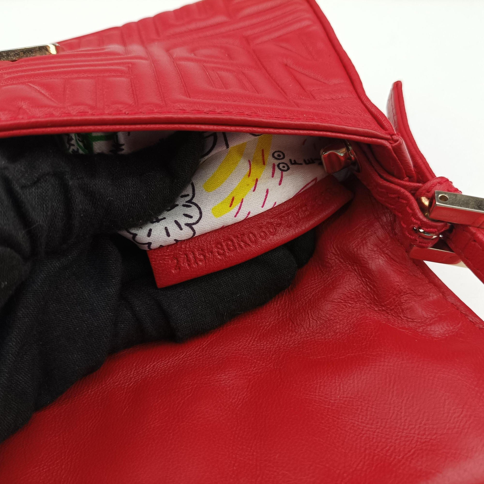 BAGUETTE Red Leather 8BK060 2415-8BK060-YME-088マンマバケット レッド レザー 8BK060 2415-8BK060-YME-088