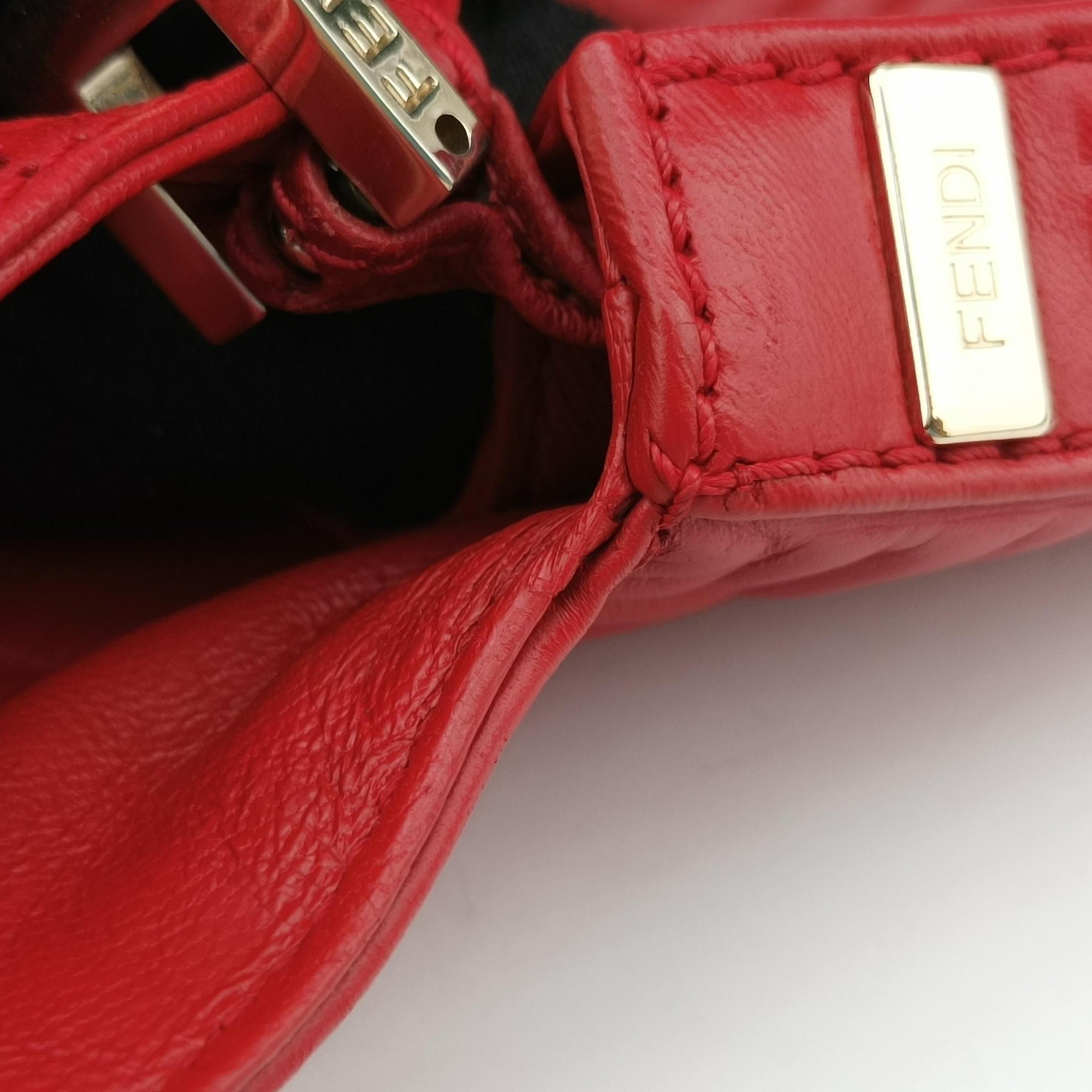 BAGUETTE Red Leather 8BK060 2415-8BK060-YME-088マンマバケット レッド レザー 8BK060 2415-8BK060-YME-088