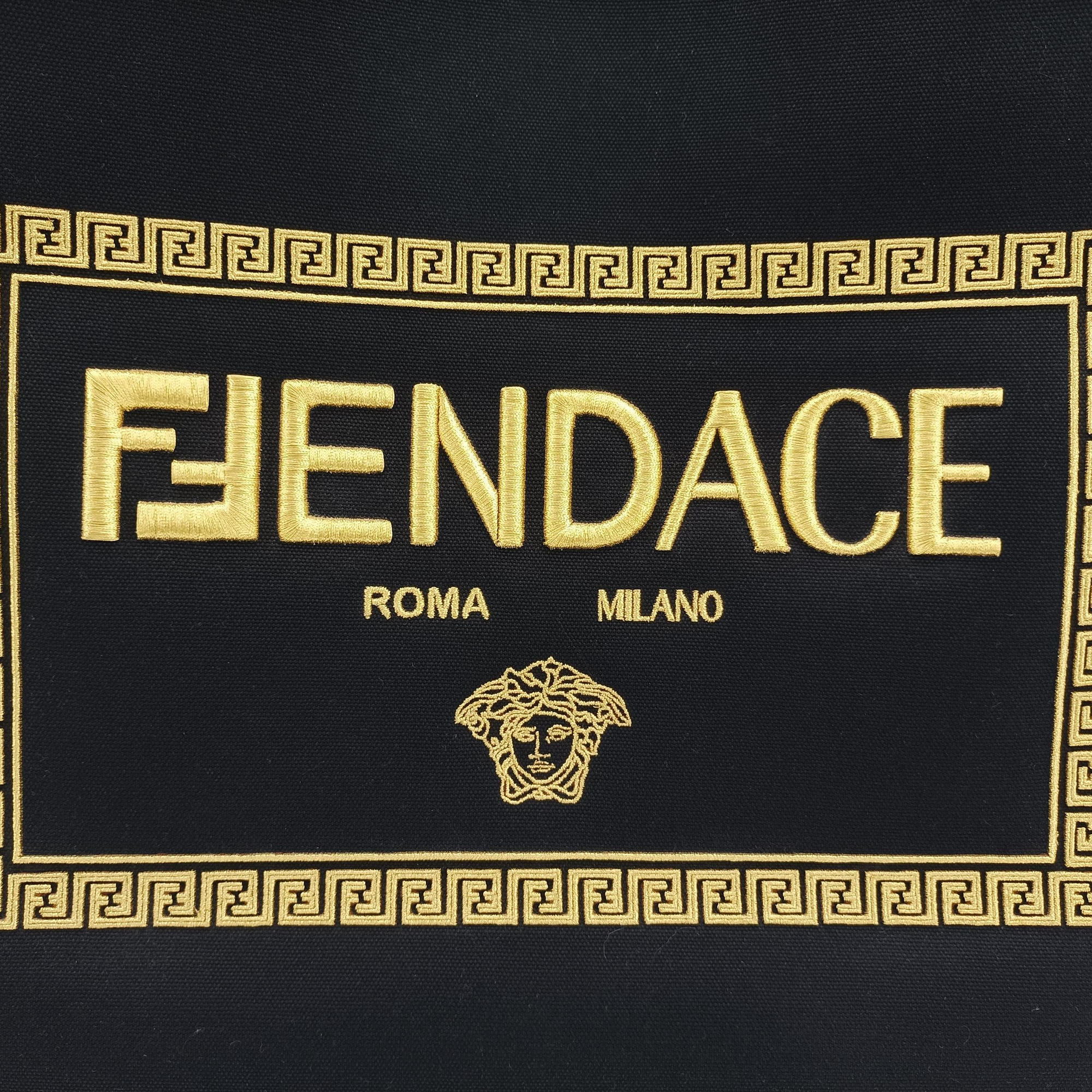 Fendace La Medusa Black canvas 8BH395 サンシャイン ブラック キャンバス 8BH395 