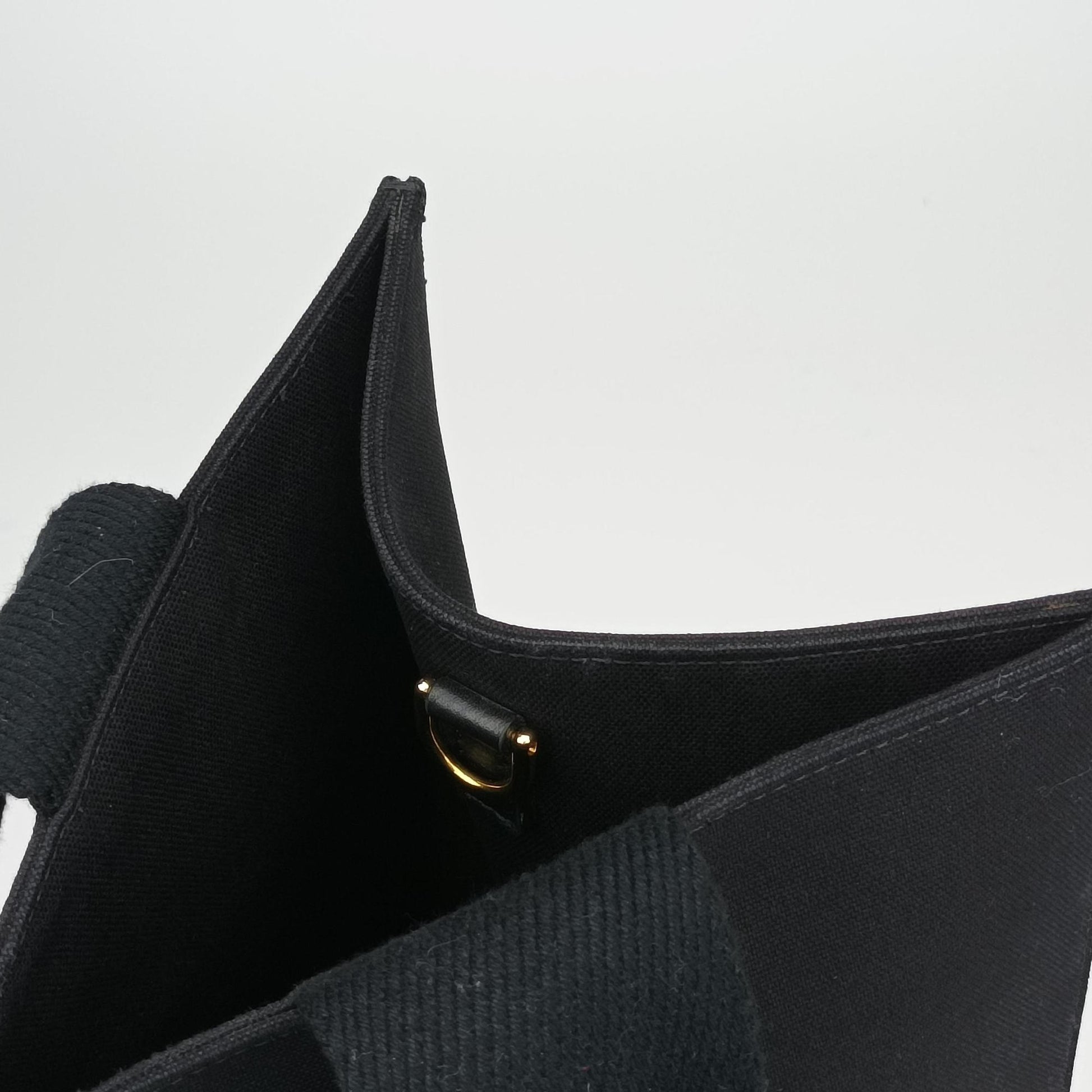 Fendace La Medusa Black canvas 8BH395 サンシャイン ブラック キャンバス 8BH395 