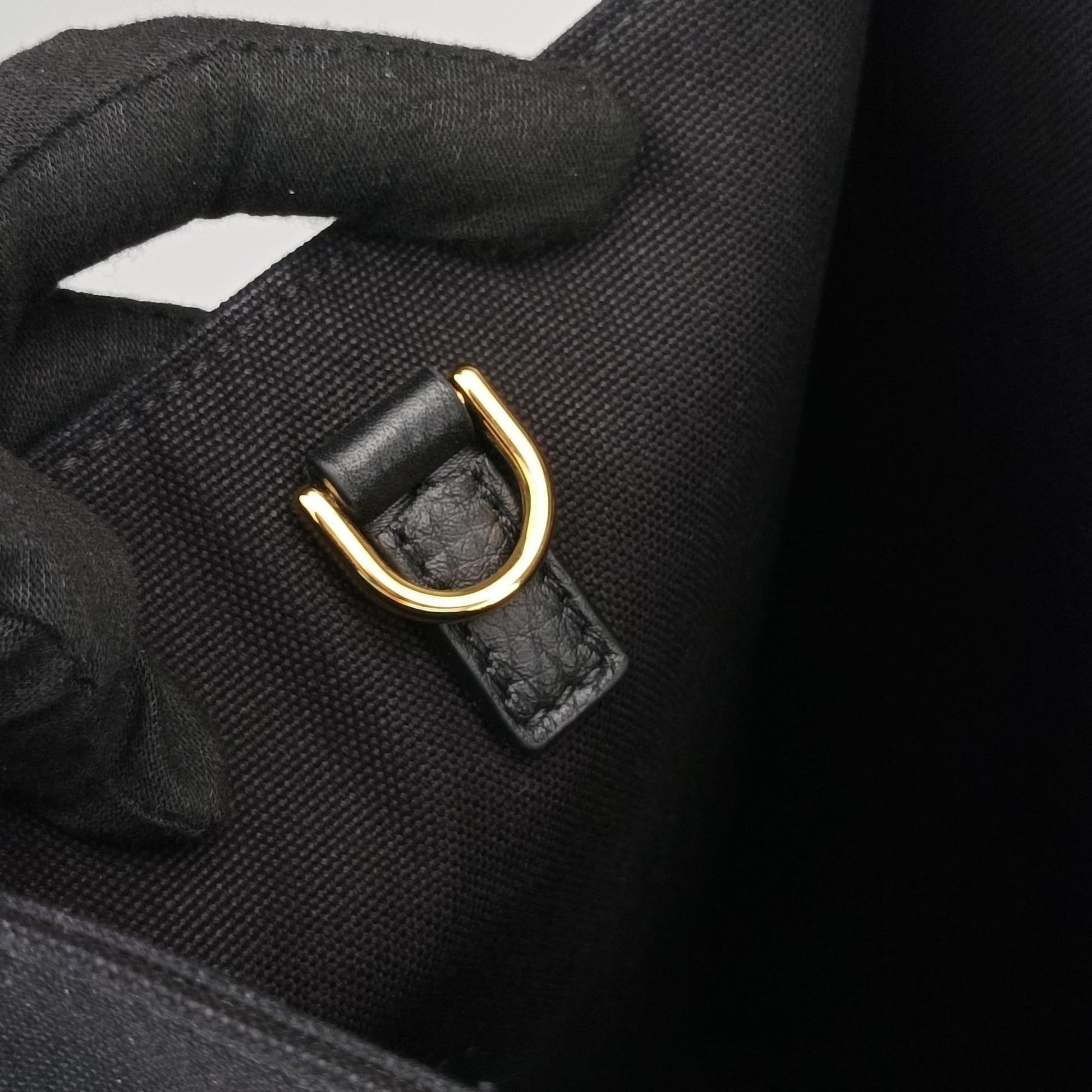 Fendace La Medusa Black canvas 8BH395 サンシャイン ブラック キャンバス 8BH395 
