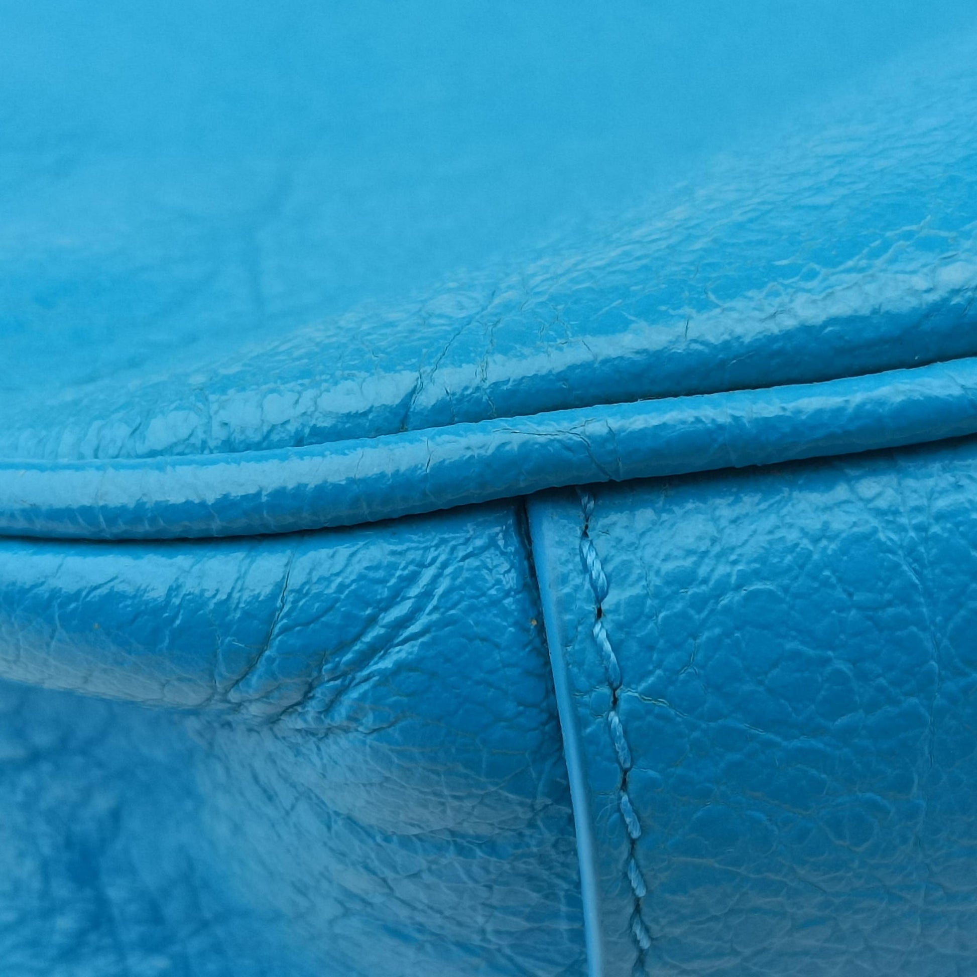 Le Cagole Blue Leather 671309.4624.R.535269ルカゴール ブルー レザー 671309.4624.R.535269
