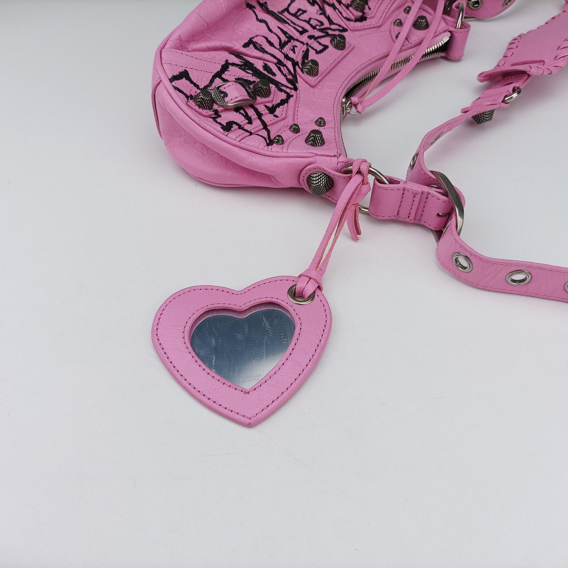 Le Cagole mini Pink Leather 671309.5660.N.535269ル カゴール ミニ ピンク レザー 671309.5660.N.535269