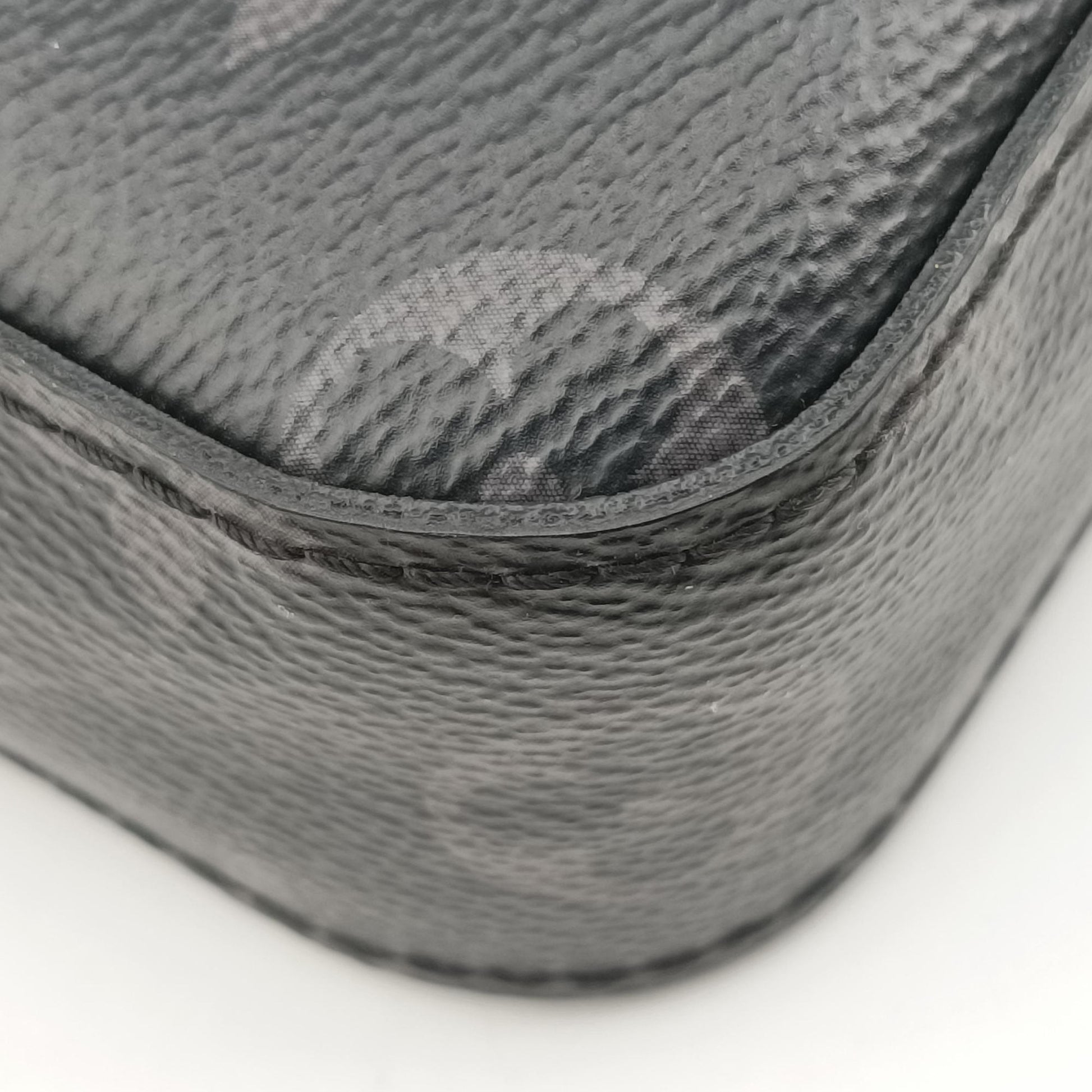 Trio Messenger black Monogram Eclipse Reverse M69443 IC Chipトリオ メッセンジャー ブラック モノグラム エクリプス リバース M69443 ICチップ