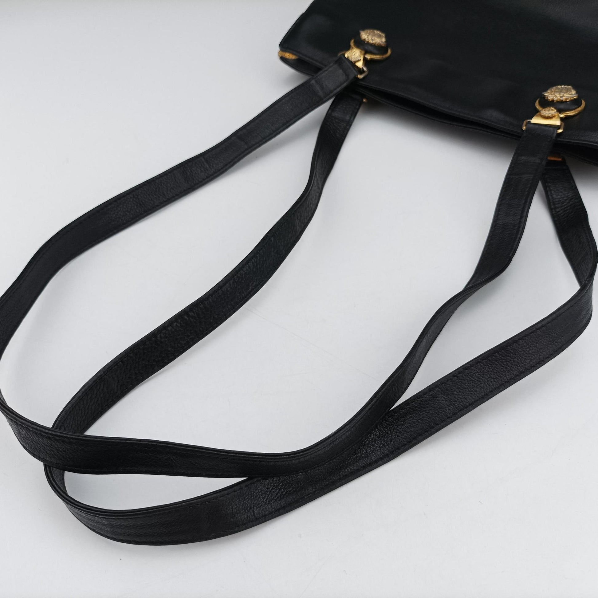 Vintage Medusa Medallion Black Leather ィンテージ メデューサ メダリオン ブラック レザー 