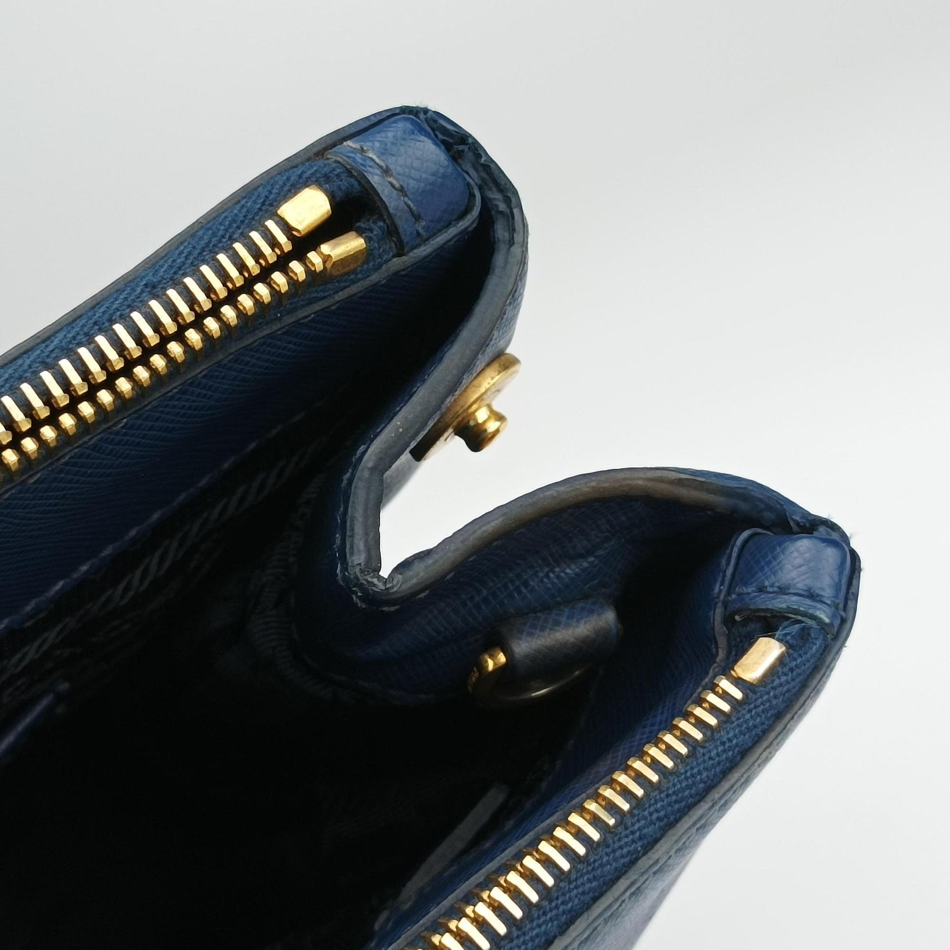 Galleria Blue SAFFIANO Leather BN2274 14ガレリア ブルー サフィアーノレザー BN2274 14