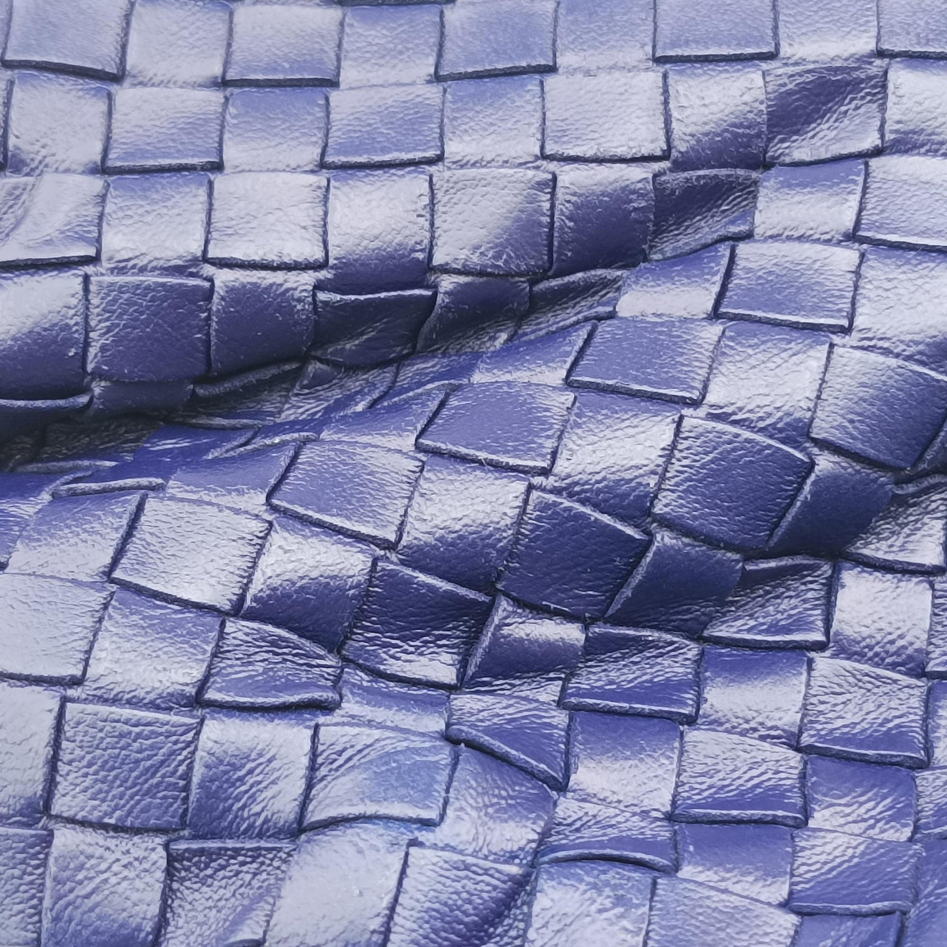 Intrecciato Olimpia Navy lambskin B04272913Hイントレチャート オリンピア ネイビー ラムスキン B04272913H