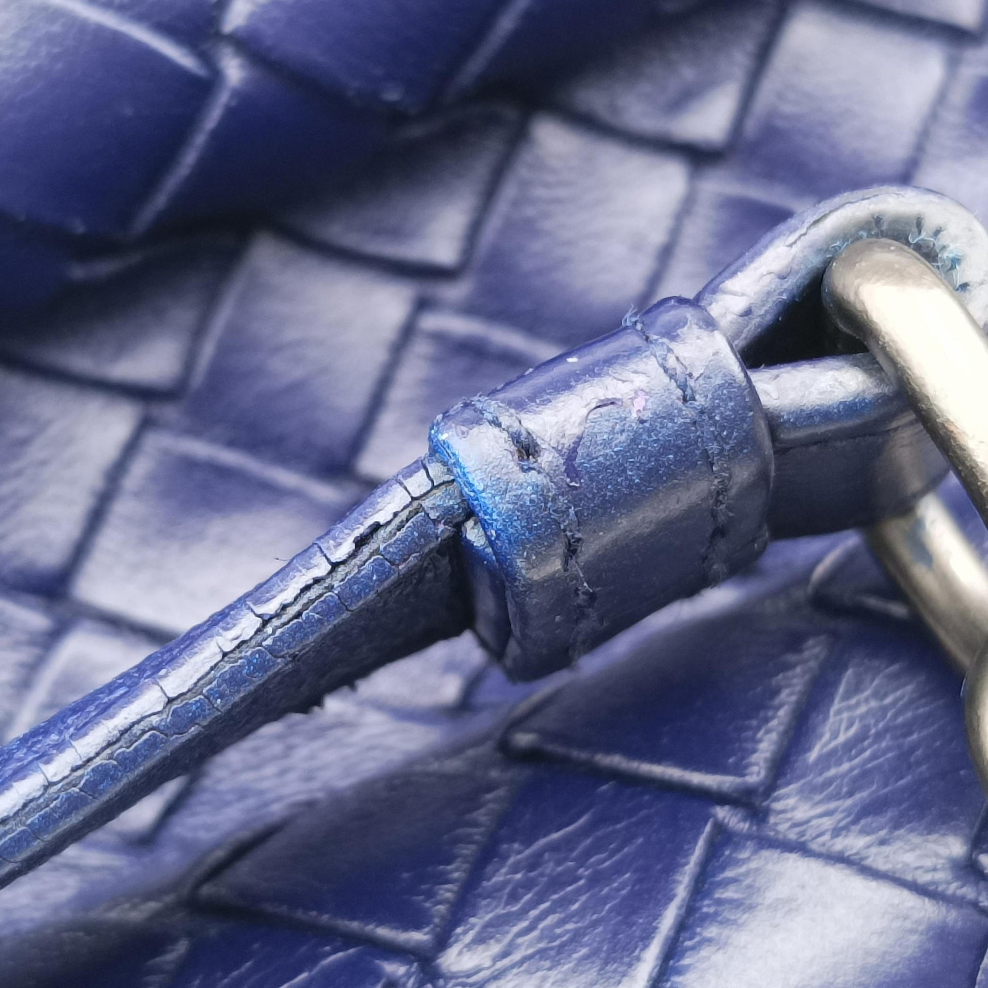 Intrecciato Olimpia Navy lambskin B04272913Hイントレチャート オリンピア ネイビー ラムスキン B04272913H