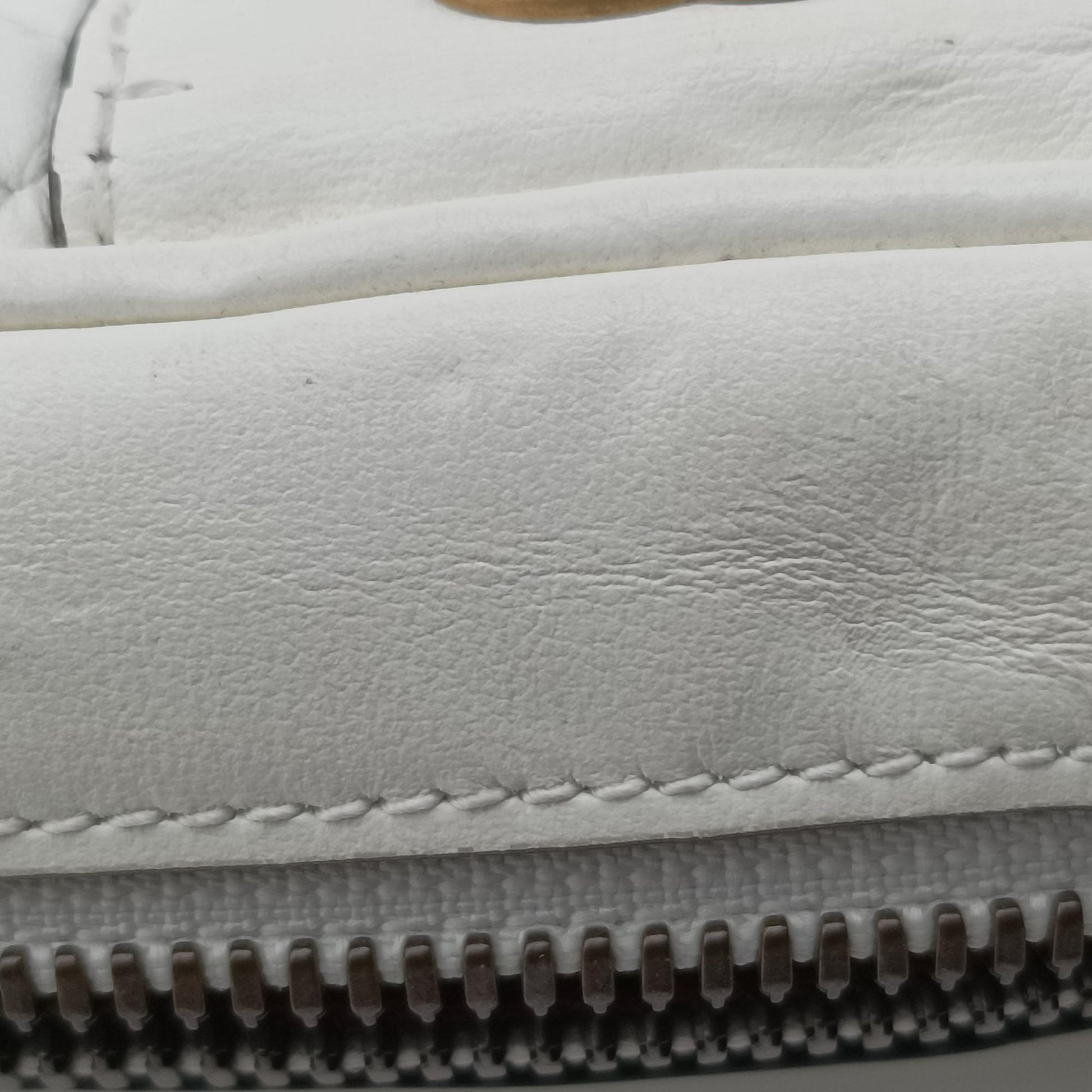 GG Marmont Pochette White Leather 541051 D026284558GGマーモント ポシェット ホワイト レザー 541051 D026284558
