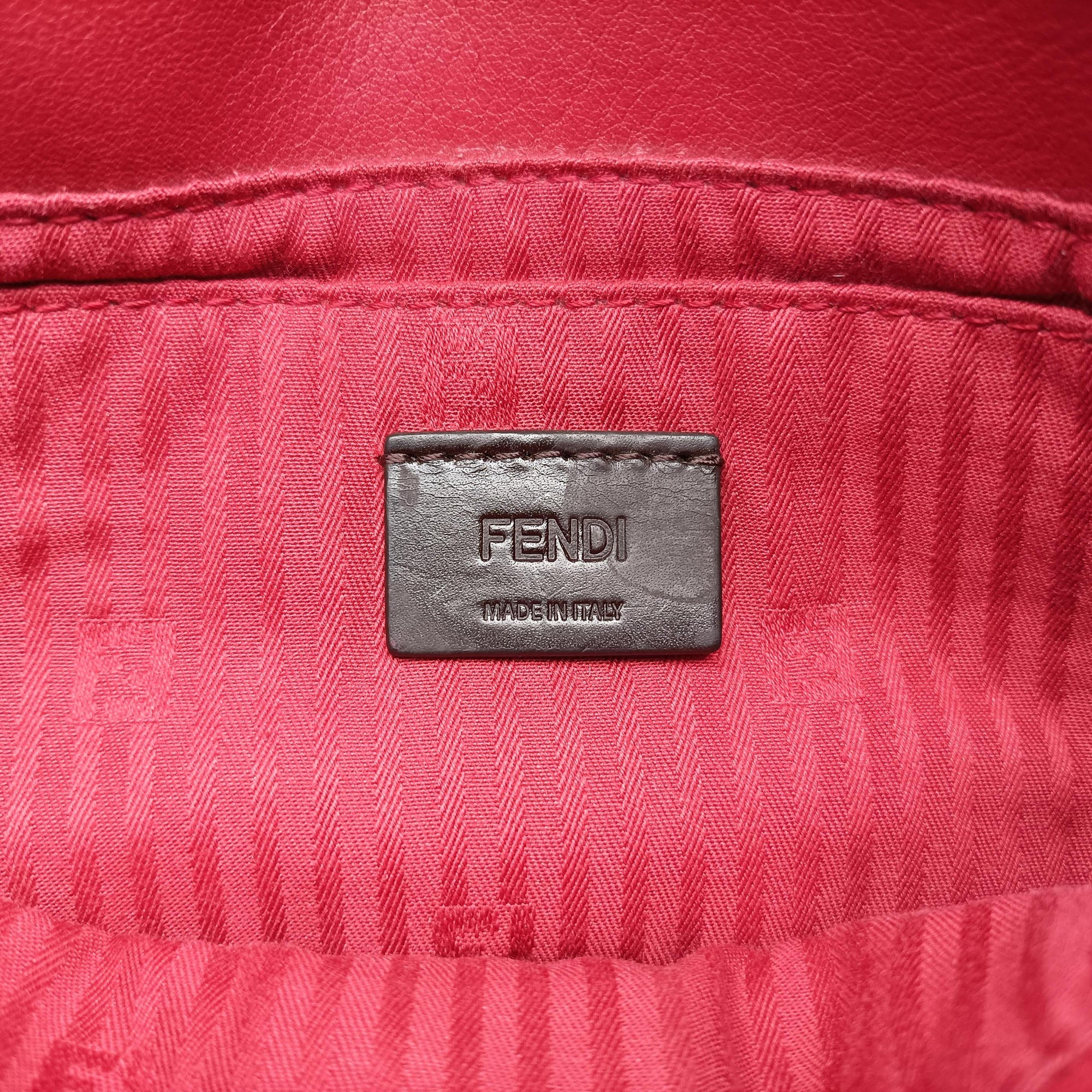 Fendista Pochette Red Leather 8M0276 8M0276-V74 158-9290フェンディスタ ポシェット レッド レザー 8M0276 8M0276-V74 158-9290