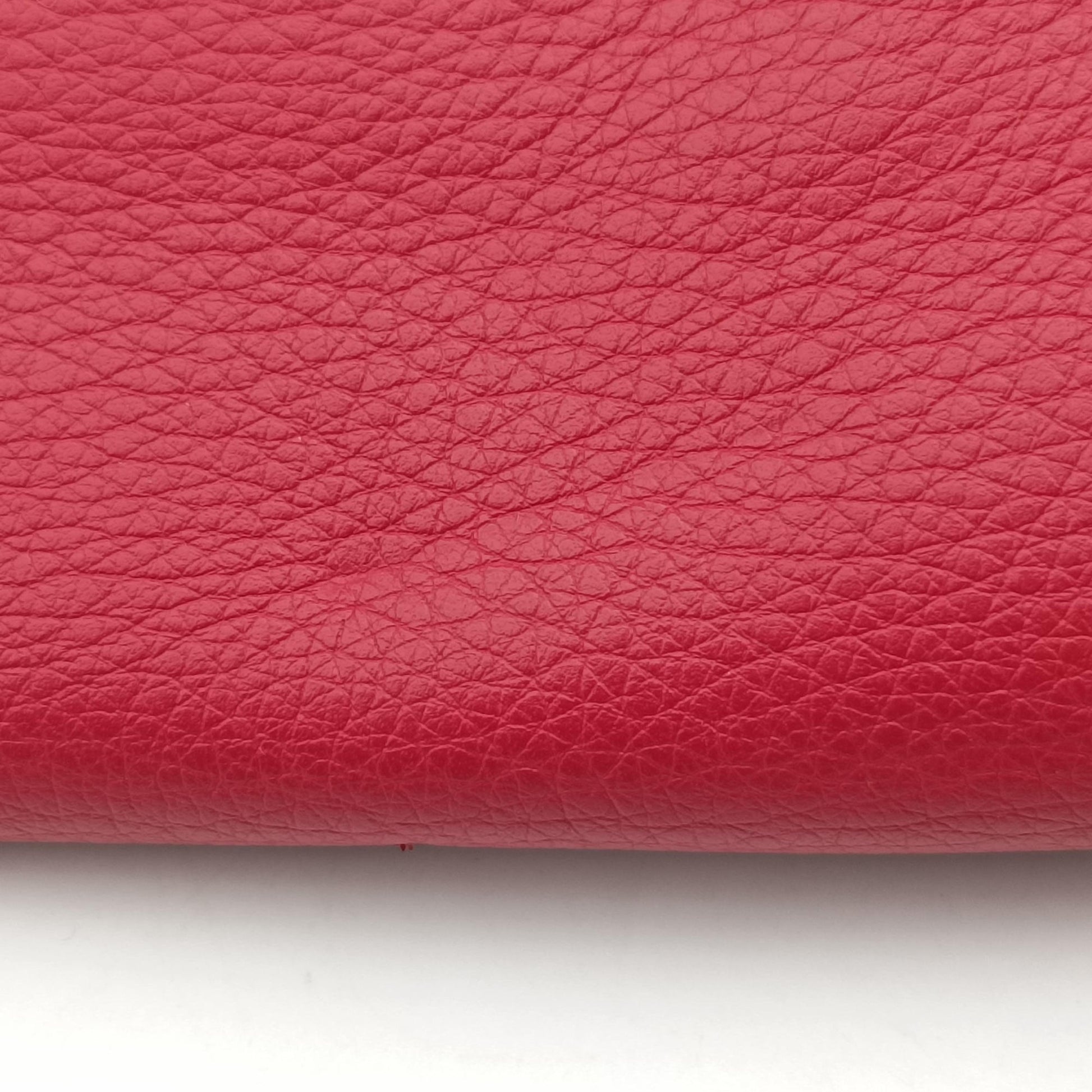 Fendista Pochette Red Leather 8M0276 8M0276-V74 158-9290フェンディスタ ポシェット レッド レザー 8M0276 8M0276-V74 158-9290