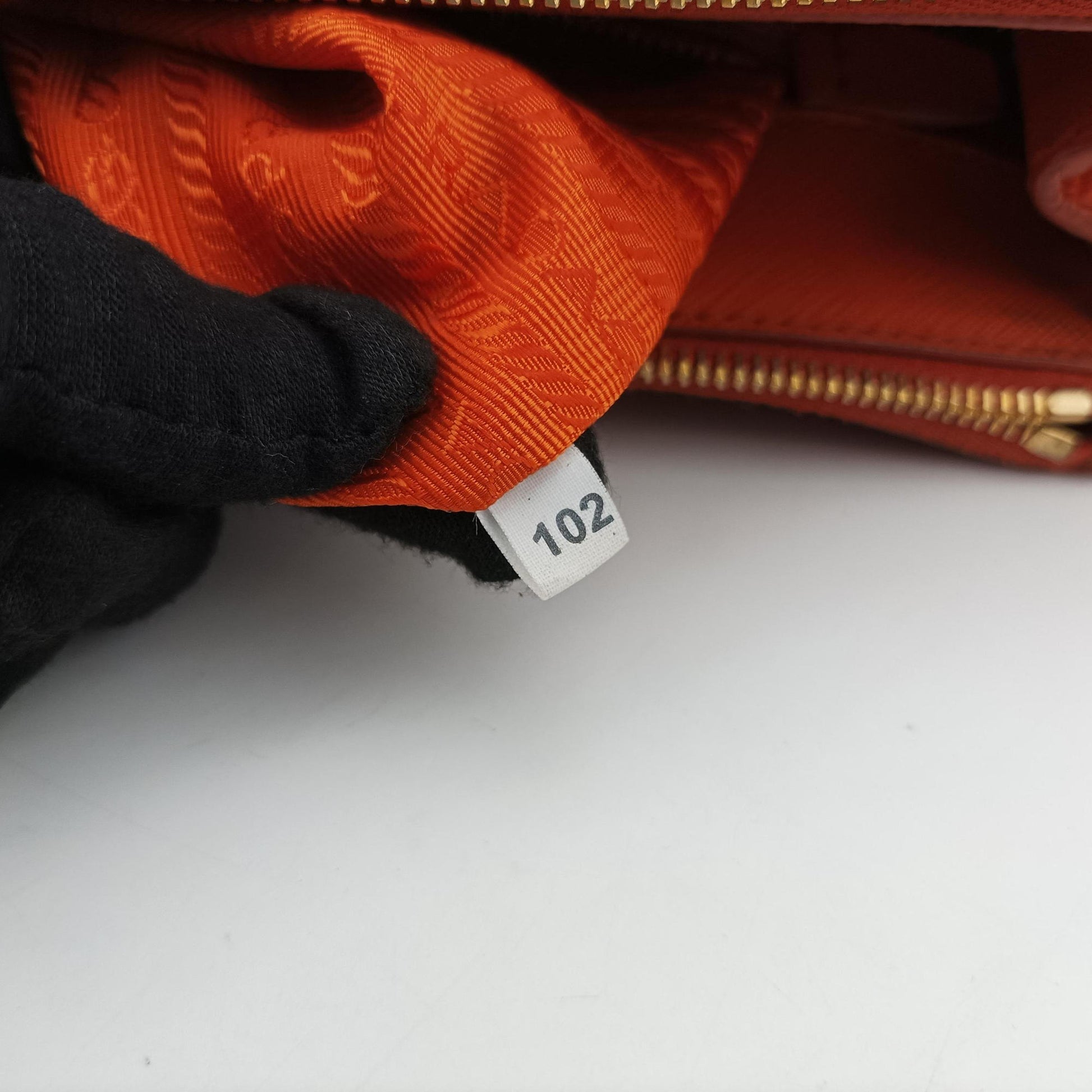 Galleria Orange SAFFIANO Leather BN1844 102ガレリア オレンジ サフィアーノレザー BN1844 102
