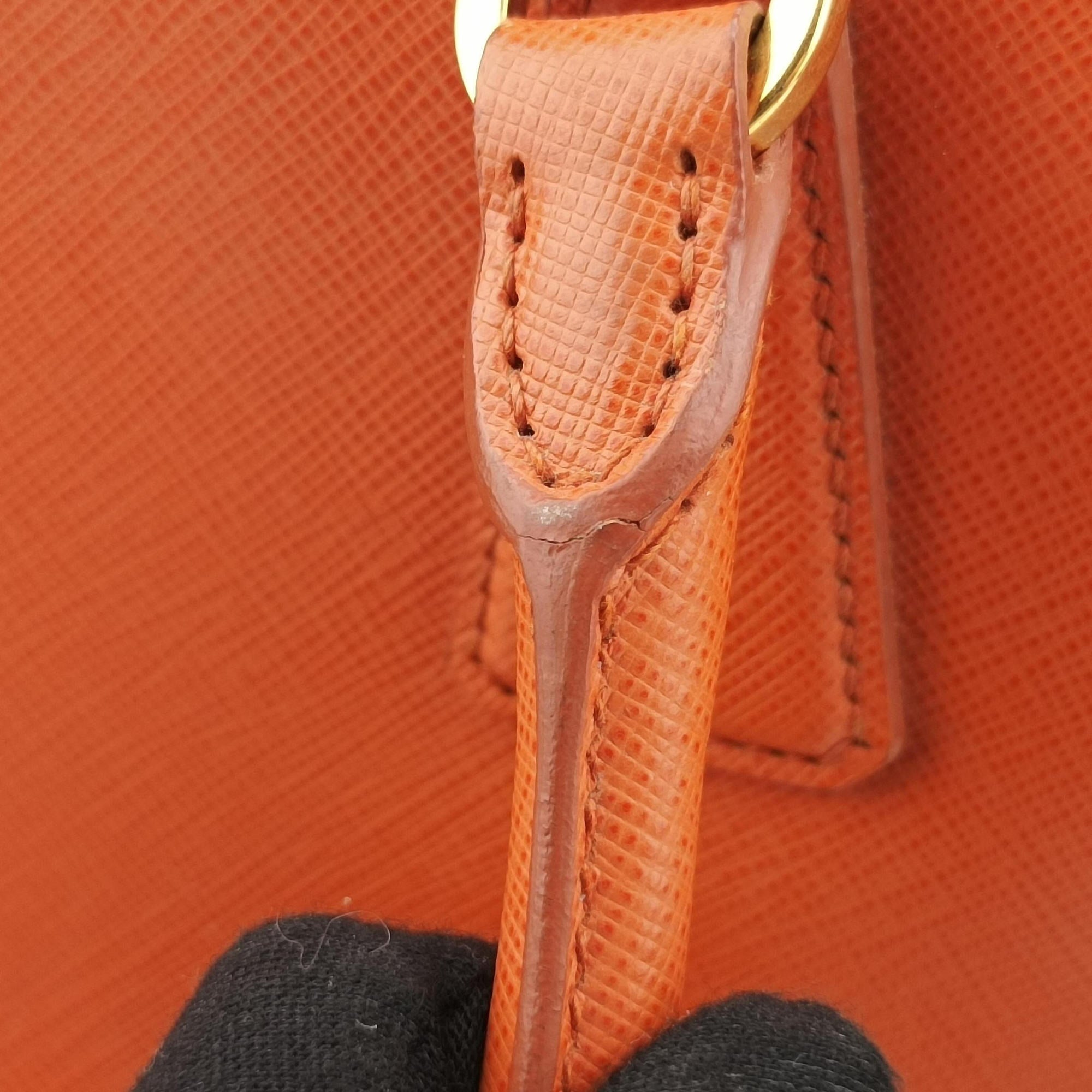Galleria Orange SAFFIANO Leather BN1844 102ガレリア オレンジ サフィアーノレザー BN1844 102