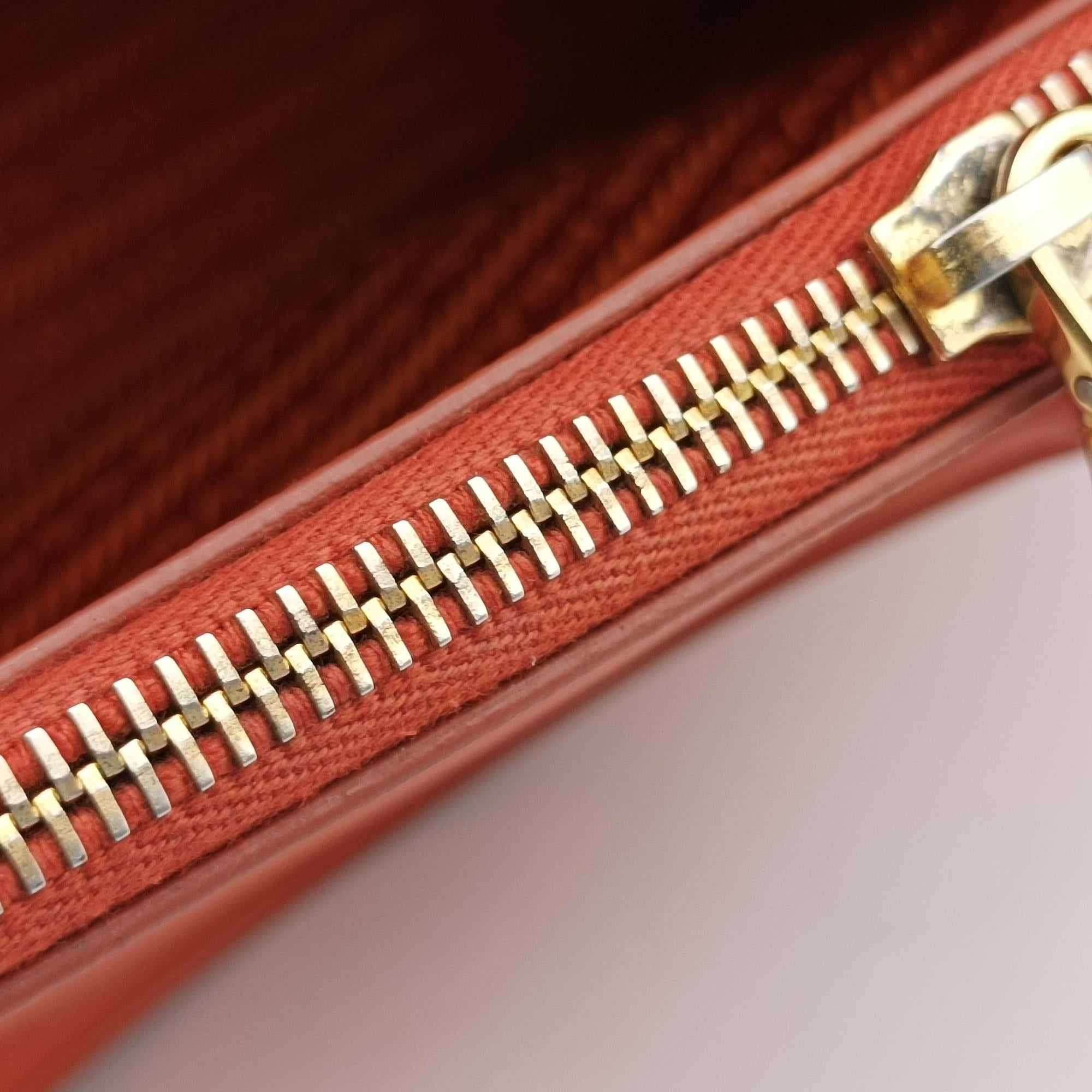Galleria Orange SAFFIANO Leather BN1844 102ガレリア オレンジ サフィアーノレザー BN1844 102