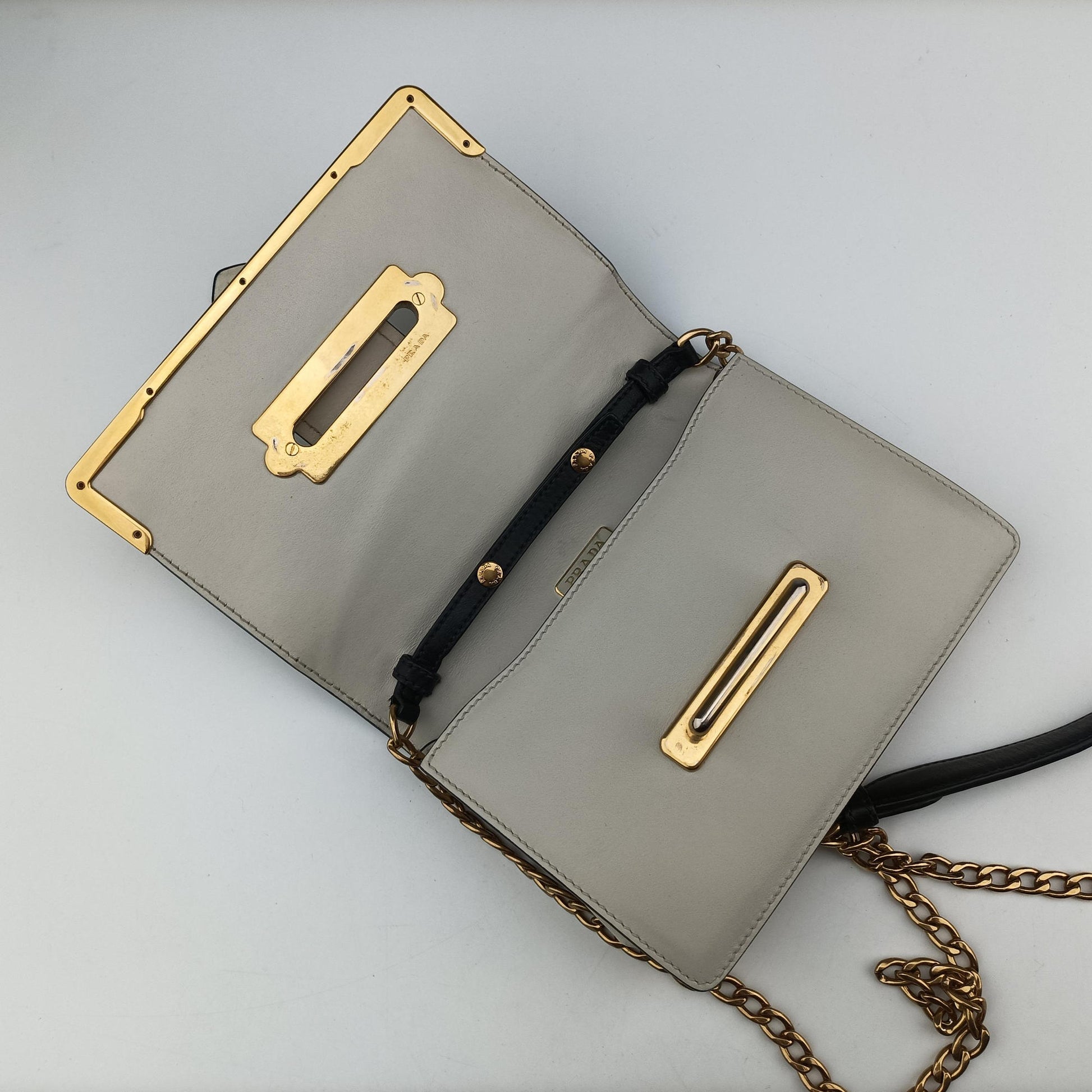 Astrology Cahier White×Black Saffiano leather×Leather 25アストロロジー カイエ ホワイト×ブラック サフィアーノレザー×レザー 25