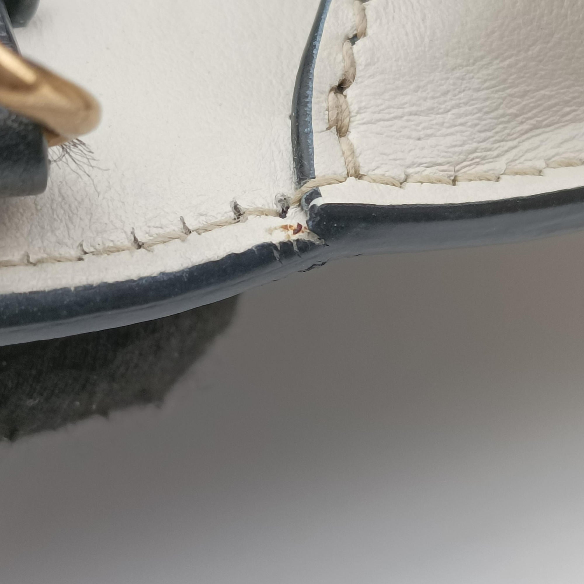 Astrology Cahier White×Black Saffiano leather×Leather 25アストロロジー カイエ ホワイト×ブラック サフィアーノレザー×レザー 25