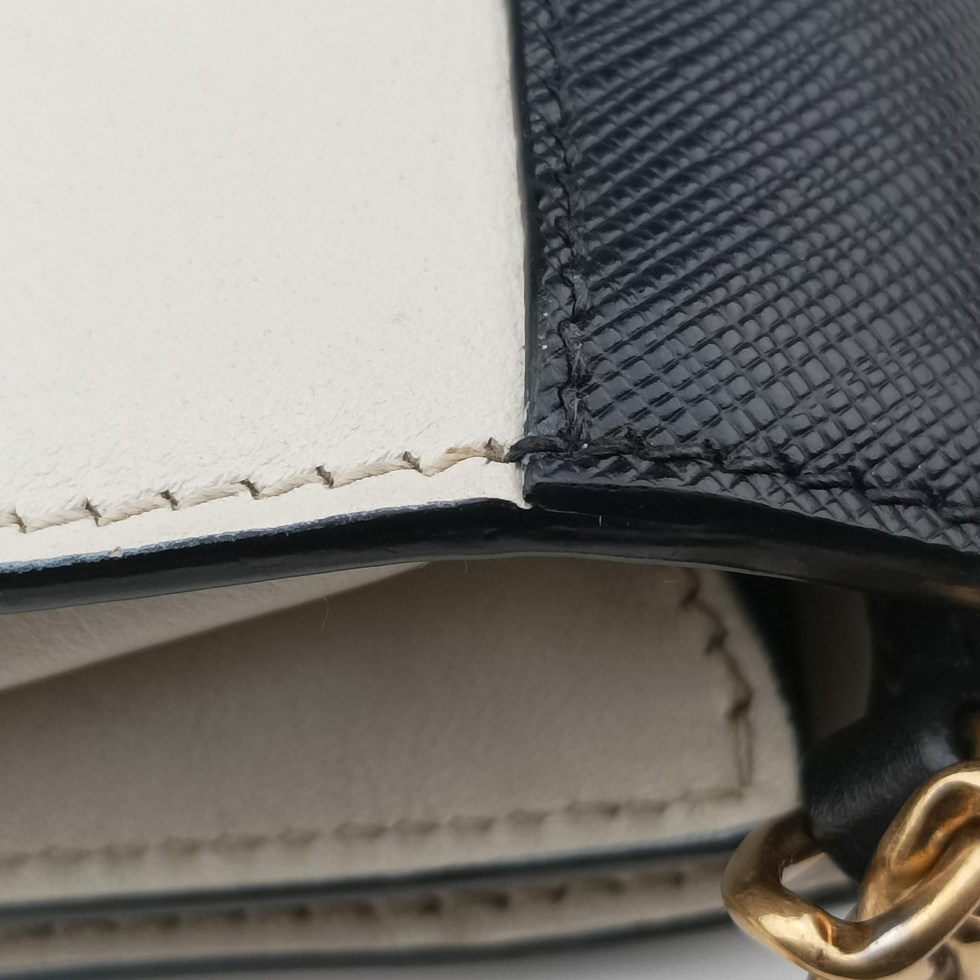 Astrology Cahier White×Black Saffiano leather×Leather 25アストロロジー カイエ ホワイト×ブラック サフィアーノレザー×レザー 25
