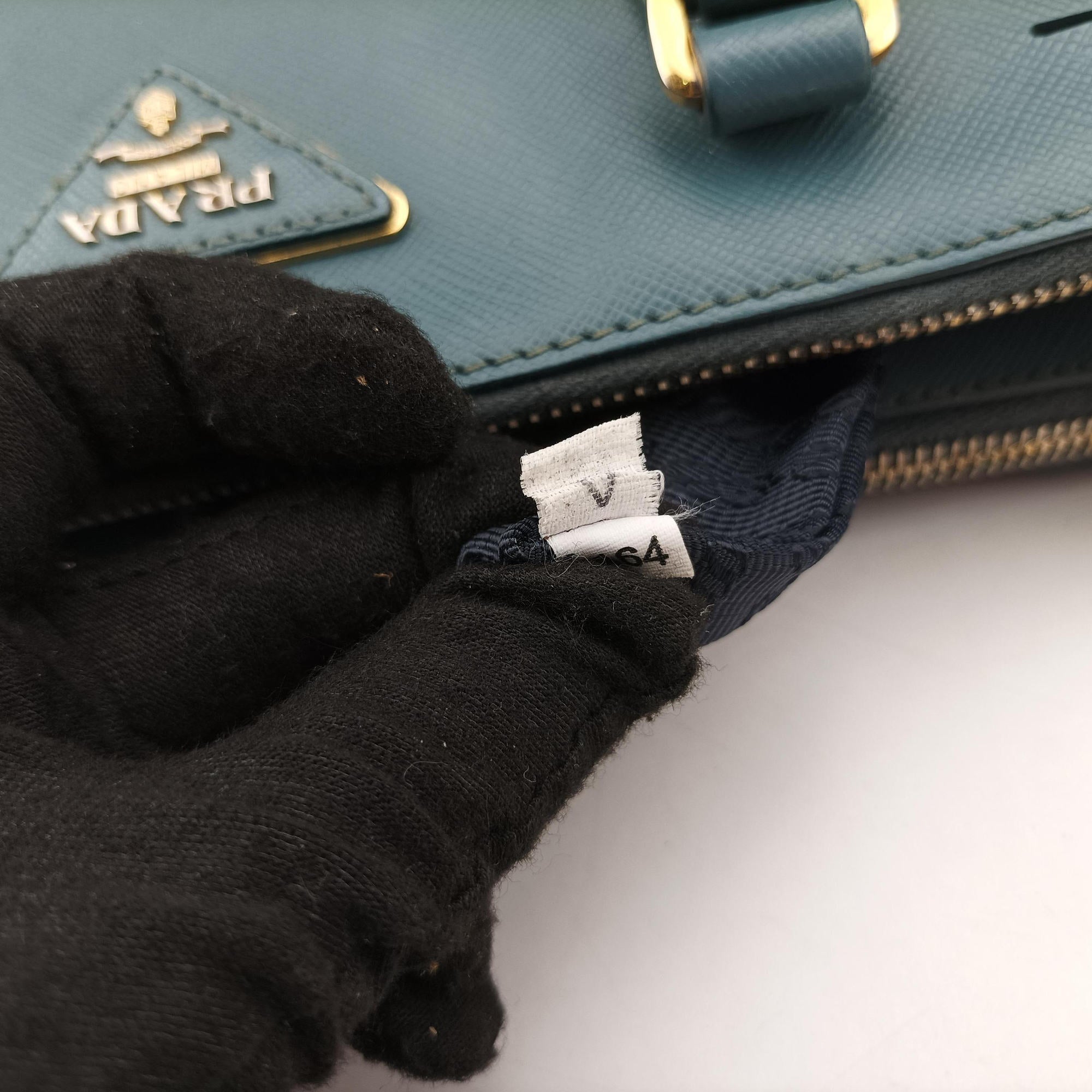 Galleria Blue SAFFIANO Leather BN1786 7 V 164ガレリア ブルー サフィアーノレザー BN1786 7 V 164