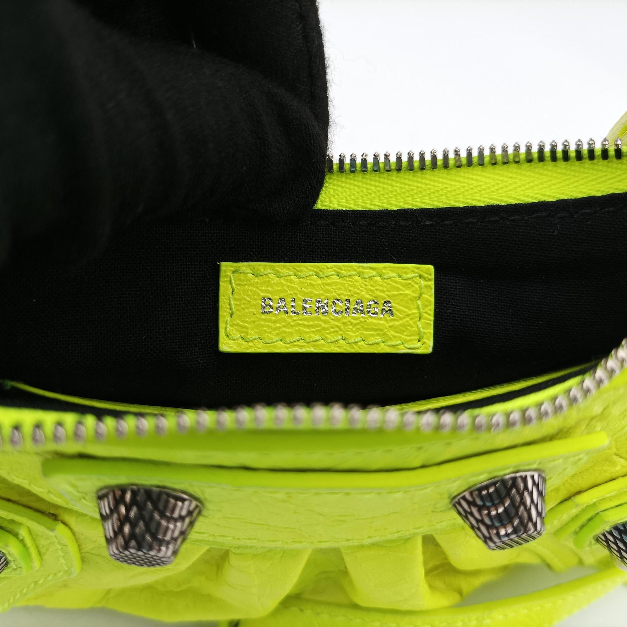 Le Cagole Yellow lambskin 695814.7206.R.493075ルカゴール イエロー ラムスキン 695814.7206.R.493075