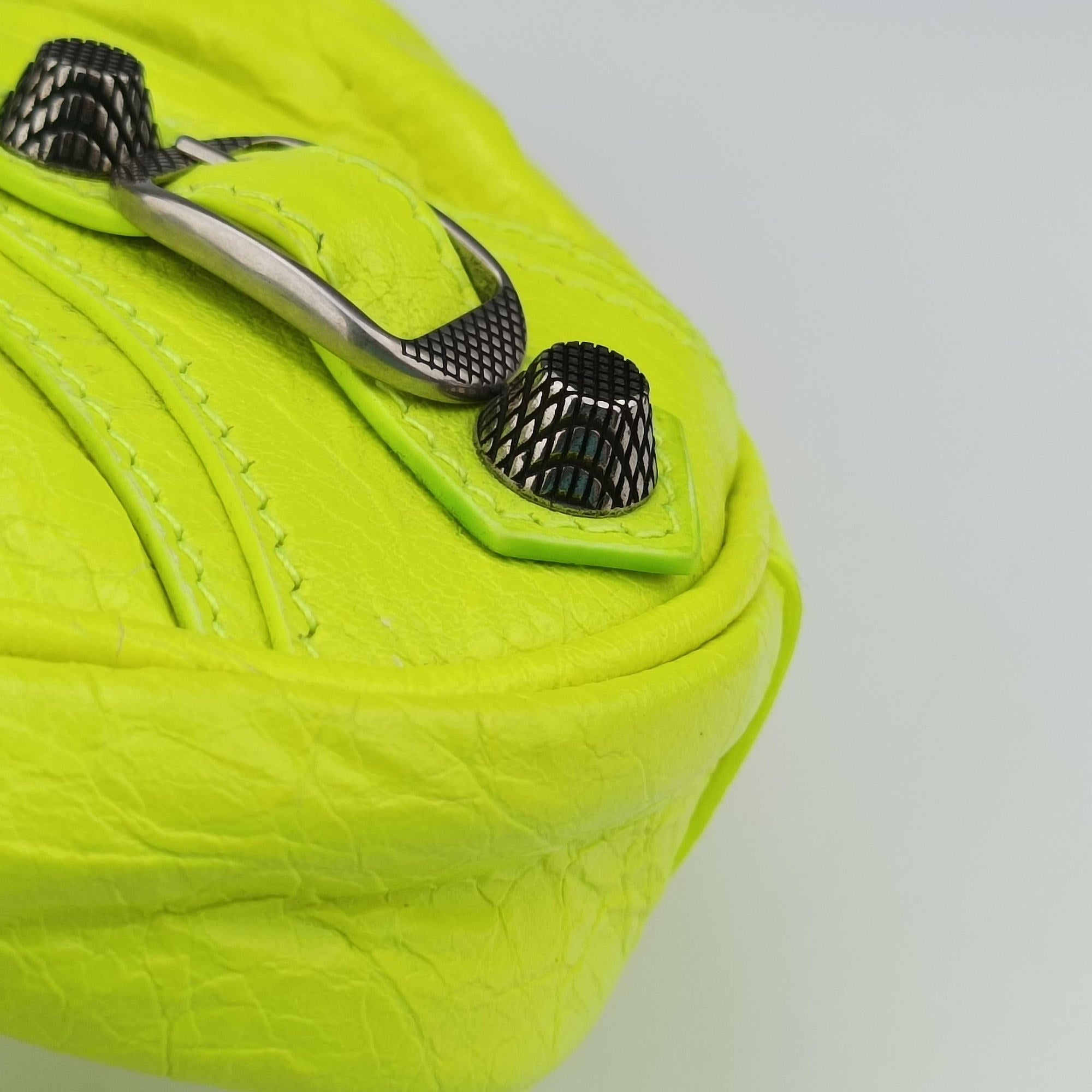 Le Cagole Yellow lambskin 695814.7206.R.493075ルカゴール イエロー ラムスキン 695814.7206.R.493075