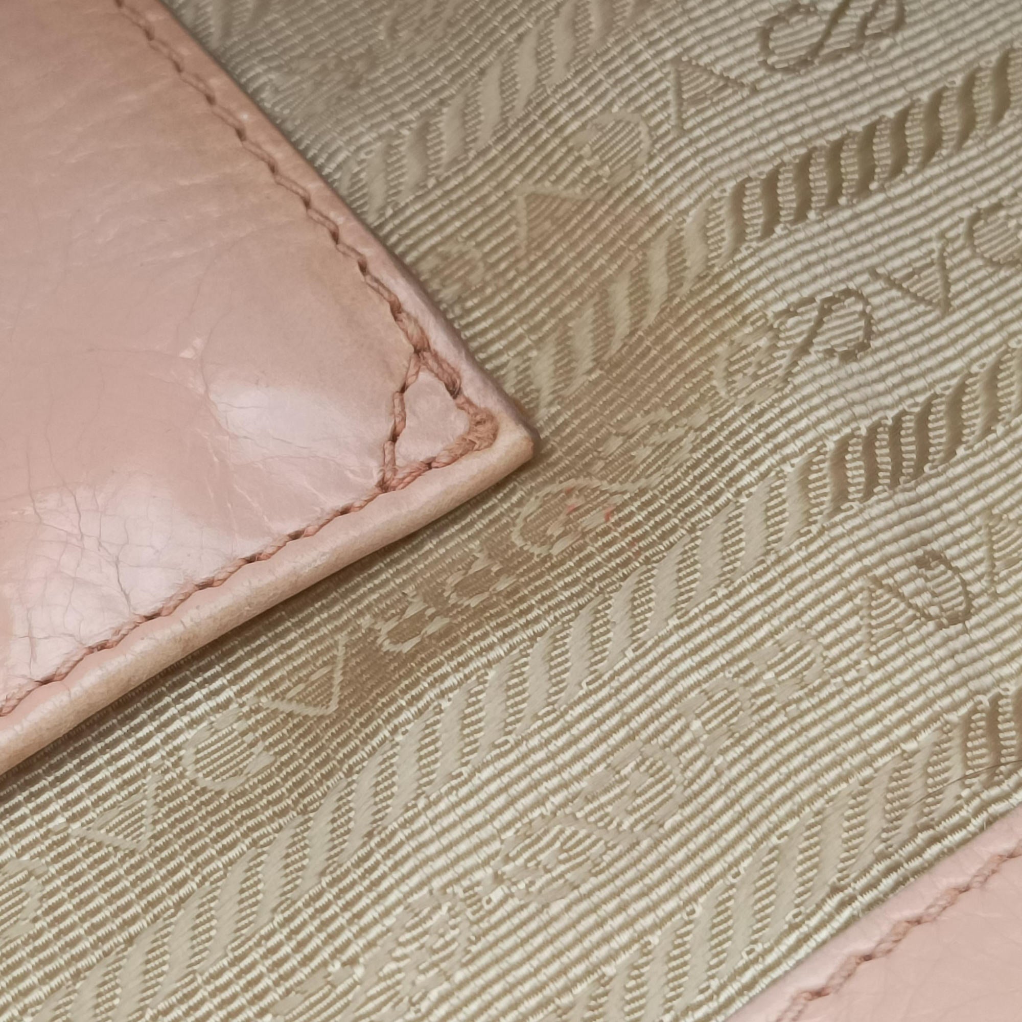 Triangle Logo tote Pink Leather 117トライアングルロゴ トート ピンク レザー 117