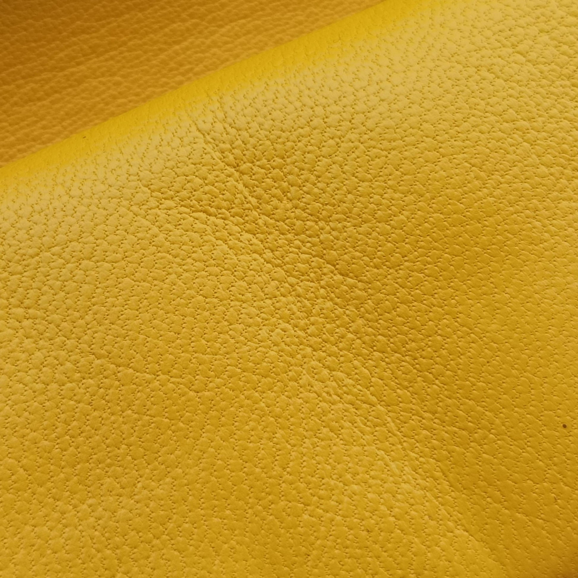 Embossed Logo Yellow Leather 8M0219YM 2266.8M0219YMY.098エンボス ロゴ イエロー レザー 8M0219YM 2266.8M0219YMY.098