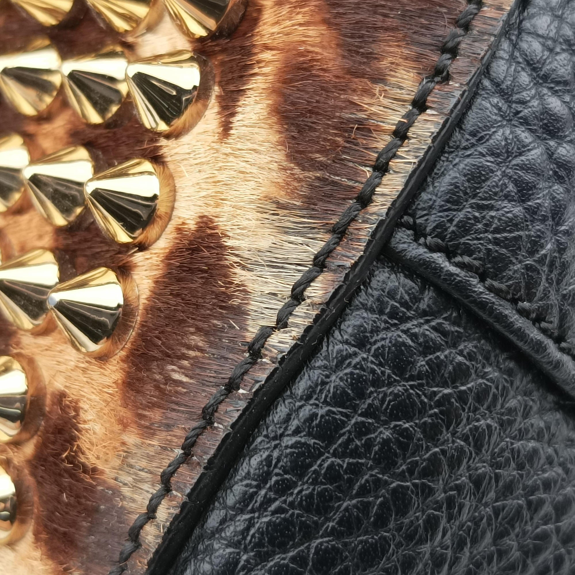 Panettone Leopard print  ×  black ponyhair×Leather パネトーネ レオパード柄 × レザー ハラコ×レザー 