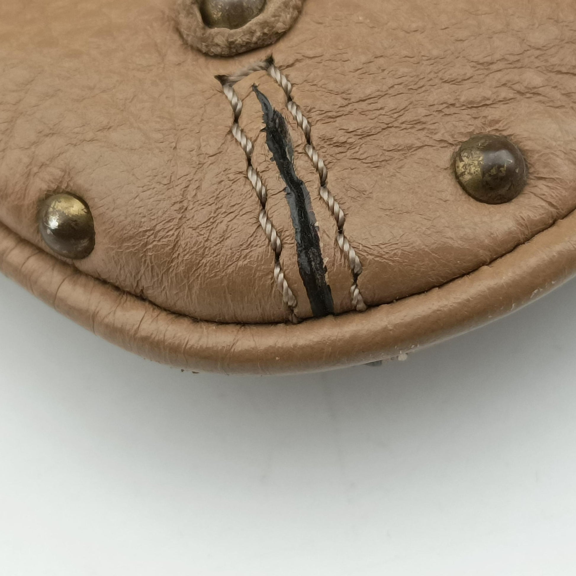 Paddington Pochette Vintage Camel Leather 560306パディントン ヴィンテージポーチ キャメル レザー 560306