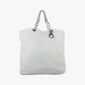 Soft Lady Dior Canage INTRECCIATO Tote White lambskin 225-BM-1007ソフト レディディオール カナージュ イントレチャート トート ホワイト ラムスキン 225-BM-1007