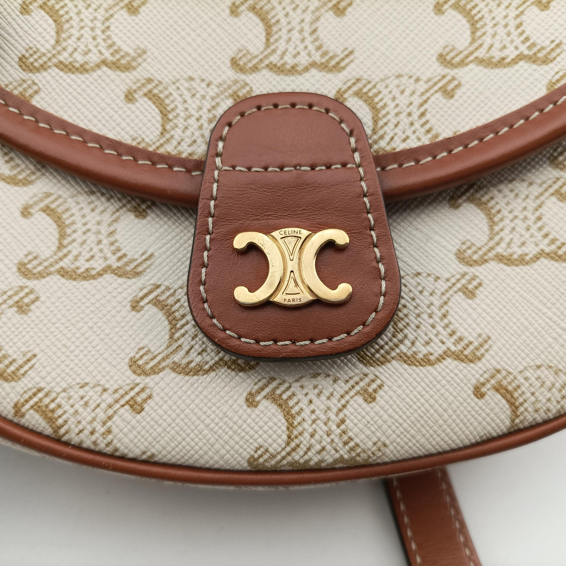 Triomphe Mini Besace White×brown PVC coated canvas F-CU-1201ミニ ブザス トリオンフ ホワイト×ブラウン PVCコーティングキャンバス F-CU-1201