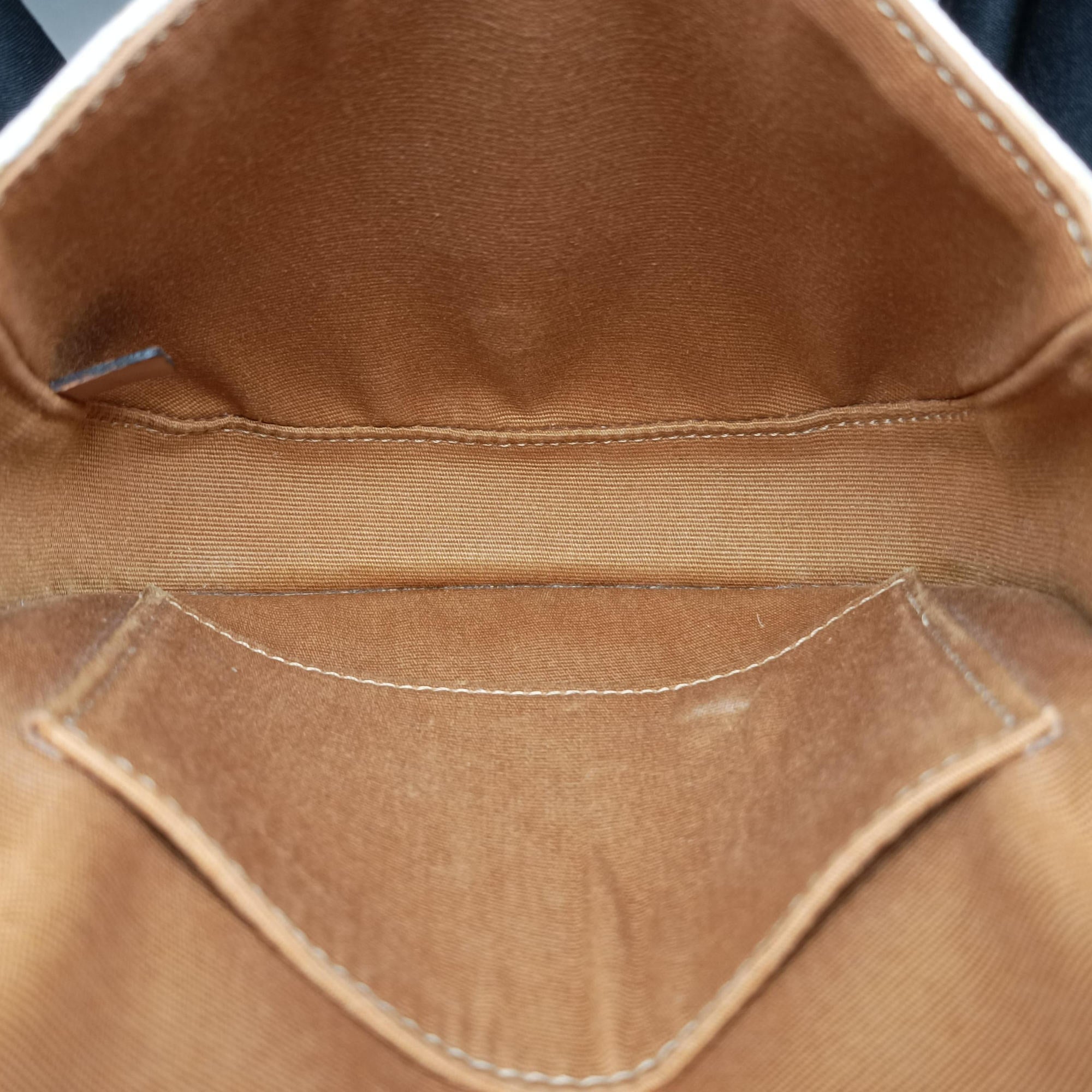 Triomphe Mini Besace White×brown PVC coated canvas F-CU-1201ミニ ブザス トリオンフ ホワイト×ブラウン PVCコーティングキャンバス F-CU-1201