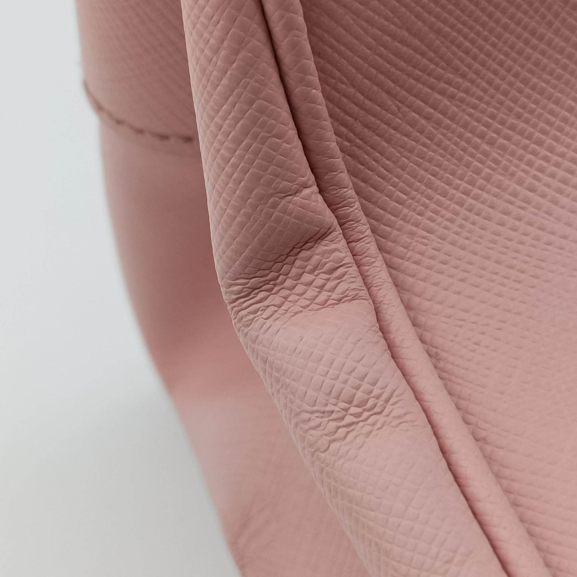 Galleria Pink SAFFIANO Leather BN1786 180ガレリア ピンク サフィアーノレザー BN1786 180