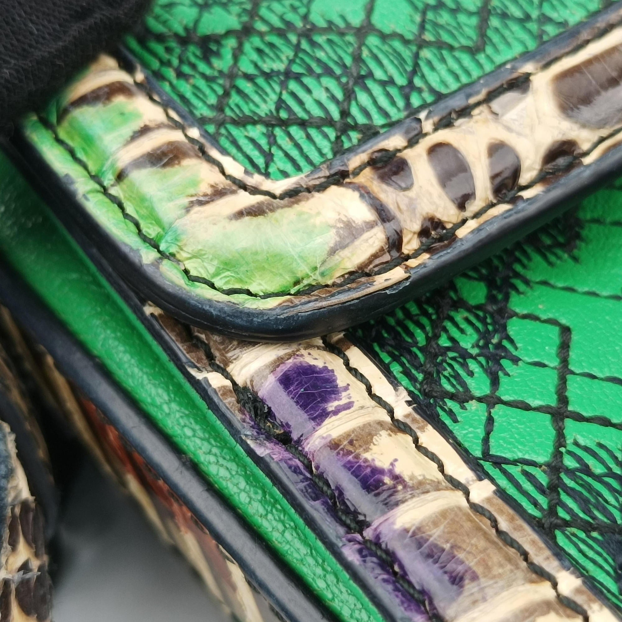 intrecciato Green Leather x Snake skin B04506839Mイントレチャート グリーン×パープル×マルチ レザー×パイソン B04506839M