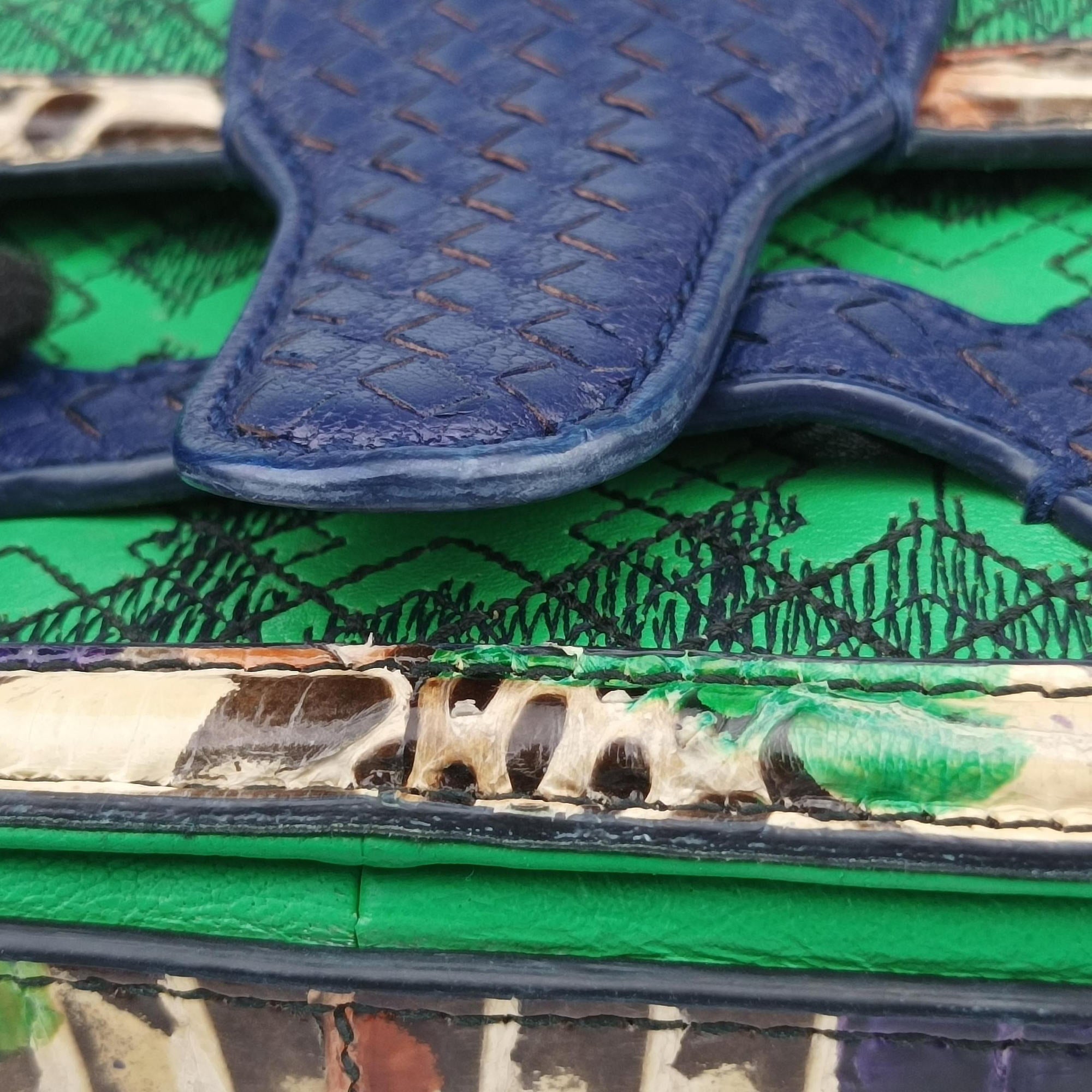intrecciato Green Leather x Snake skin B04506839Mイントレチャート グリーン×パープル×マルチ レザー×パイソン B04506839M