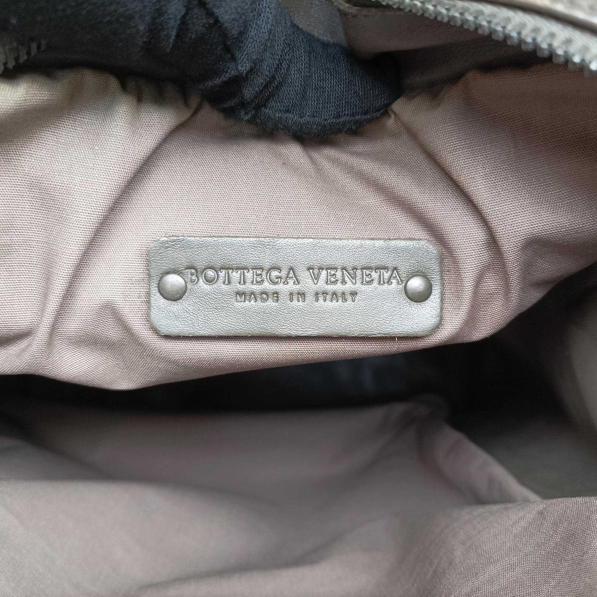 Intrecciato Grey lambskin B01272255Sイントレチャート グレー系 ラムスキン B01272255S