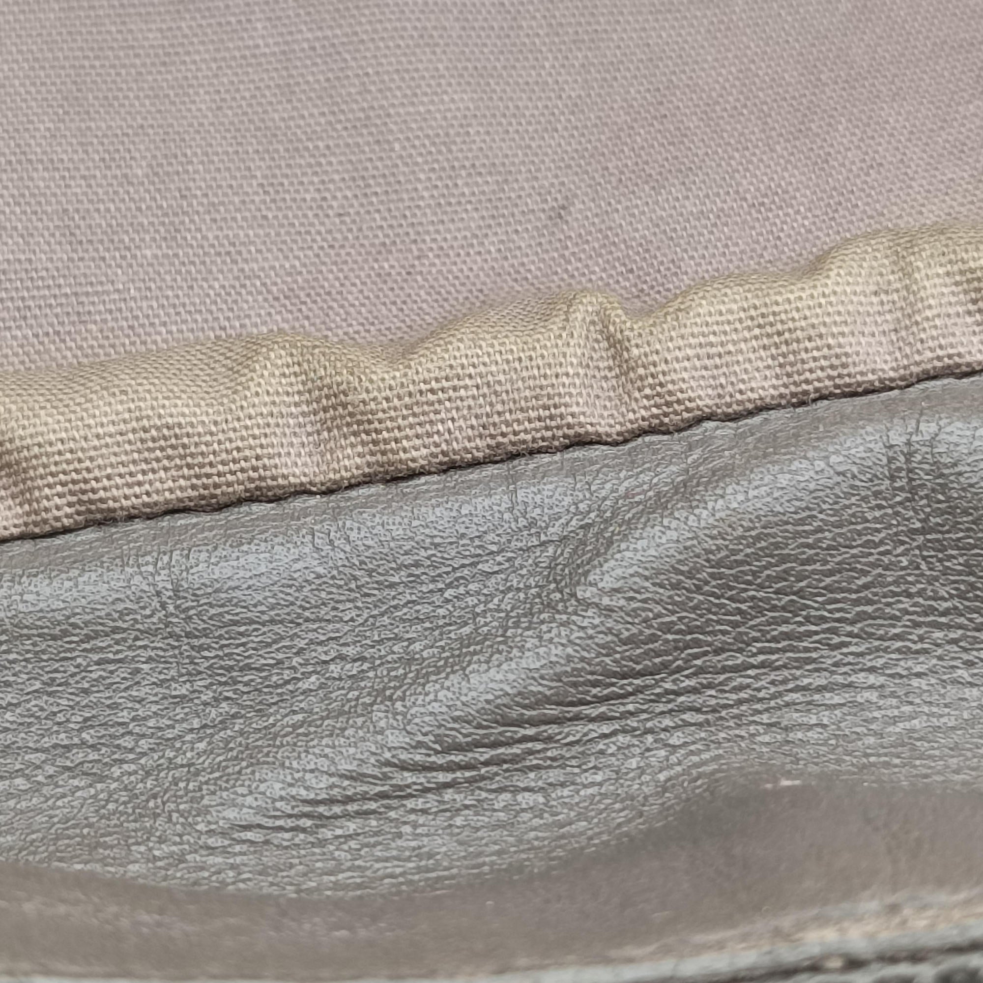 Intrecciato Grey lambskin B01272255Sイントレチャート グレー系 ラムスキン B01272255S