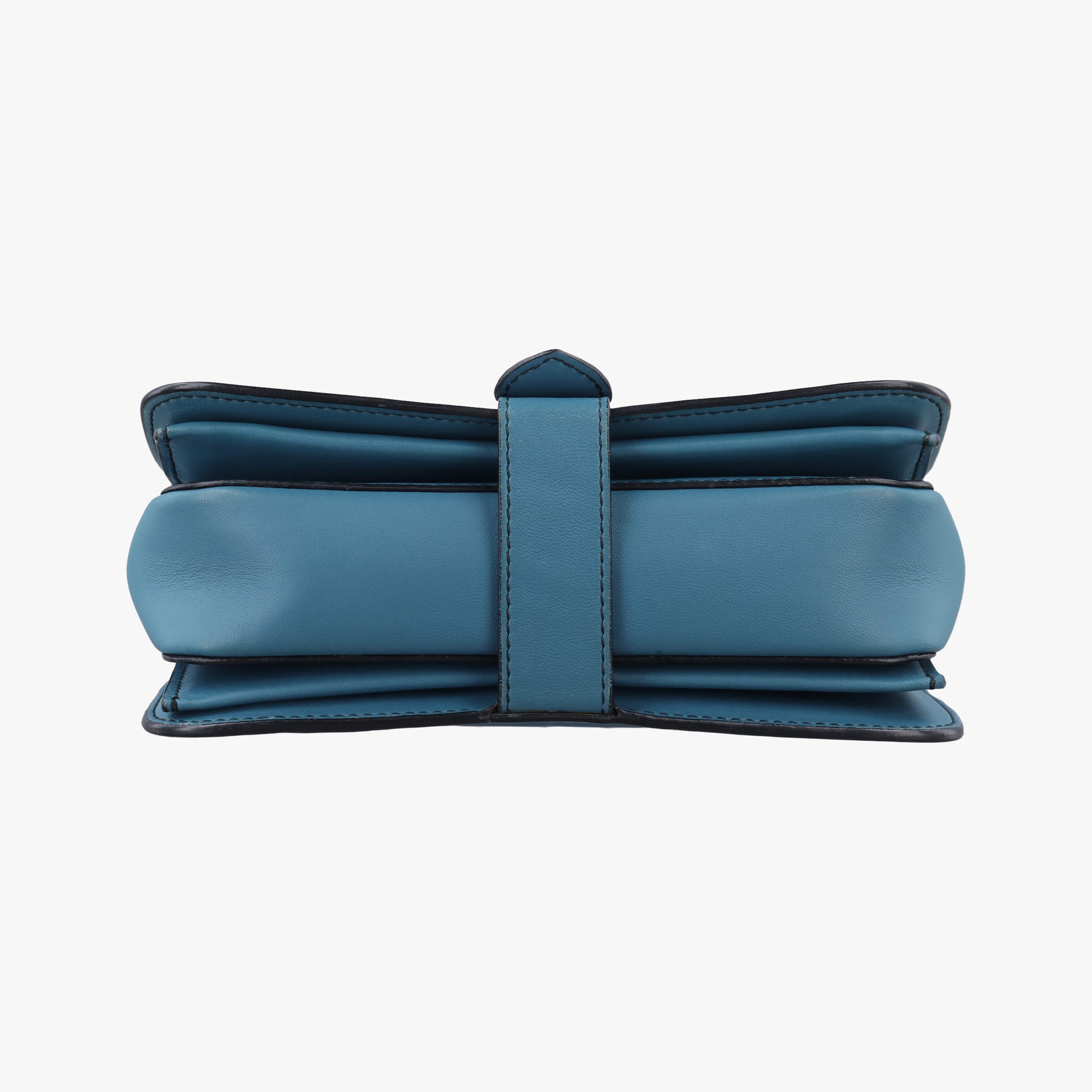 Intrecciato Runaway Blue lambskin B06221878Q IC Chipイントレチャート ランナウェイ ブルー ラムスキン B06221878Q ICチップ