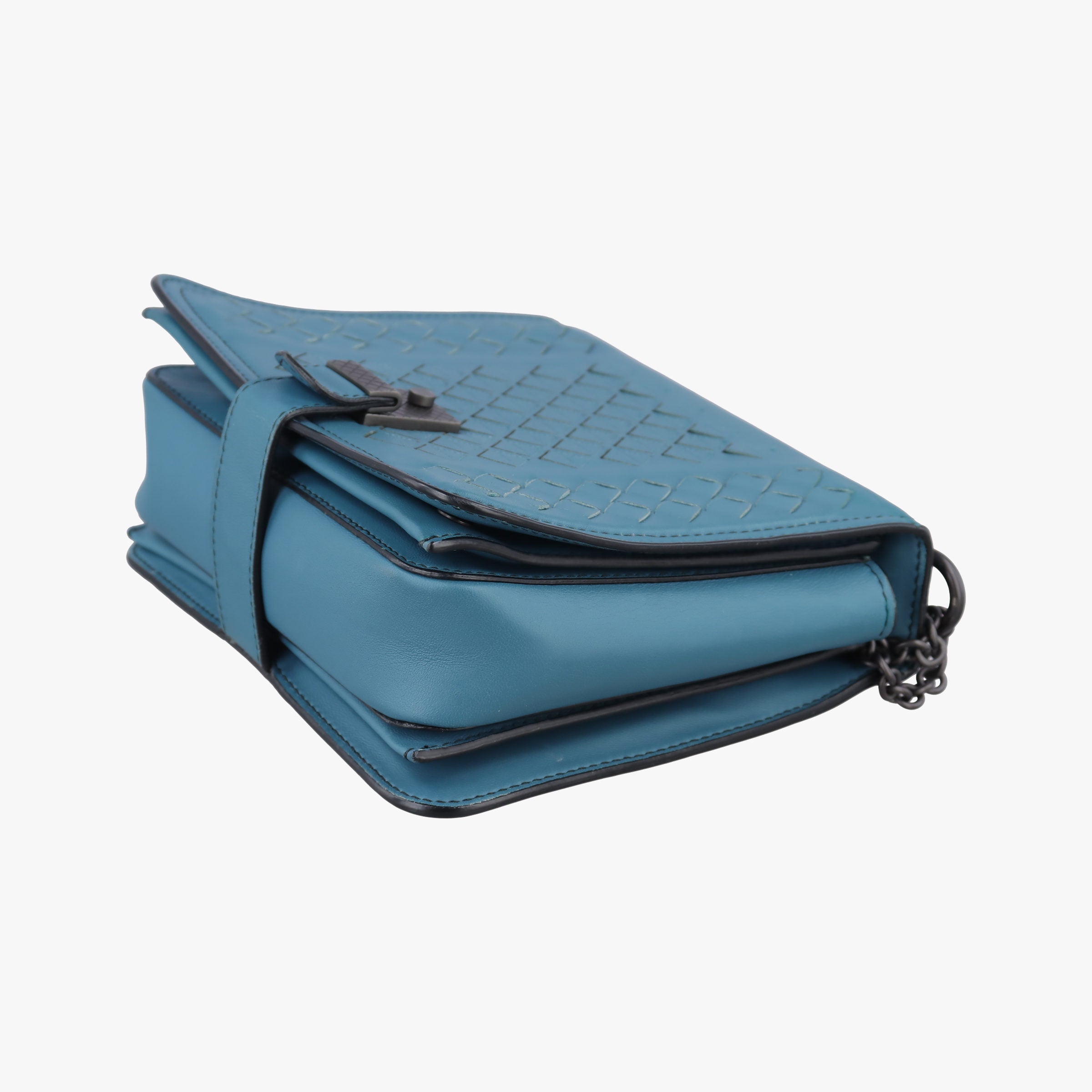 Intrecciato Runaway Blue lambskin B06221878Q IC Chipイントレチャート ランナウェイ ブルー ラムスキン B06221878Q ICチップ