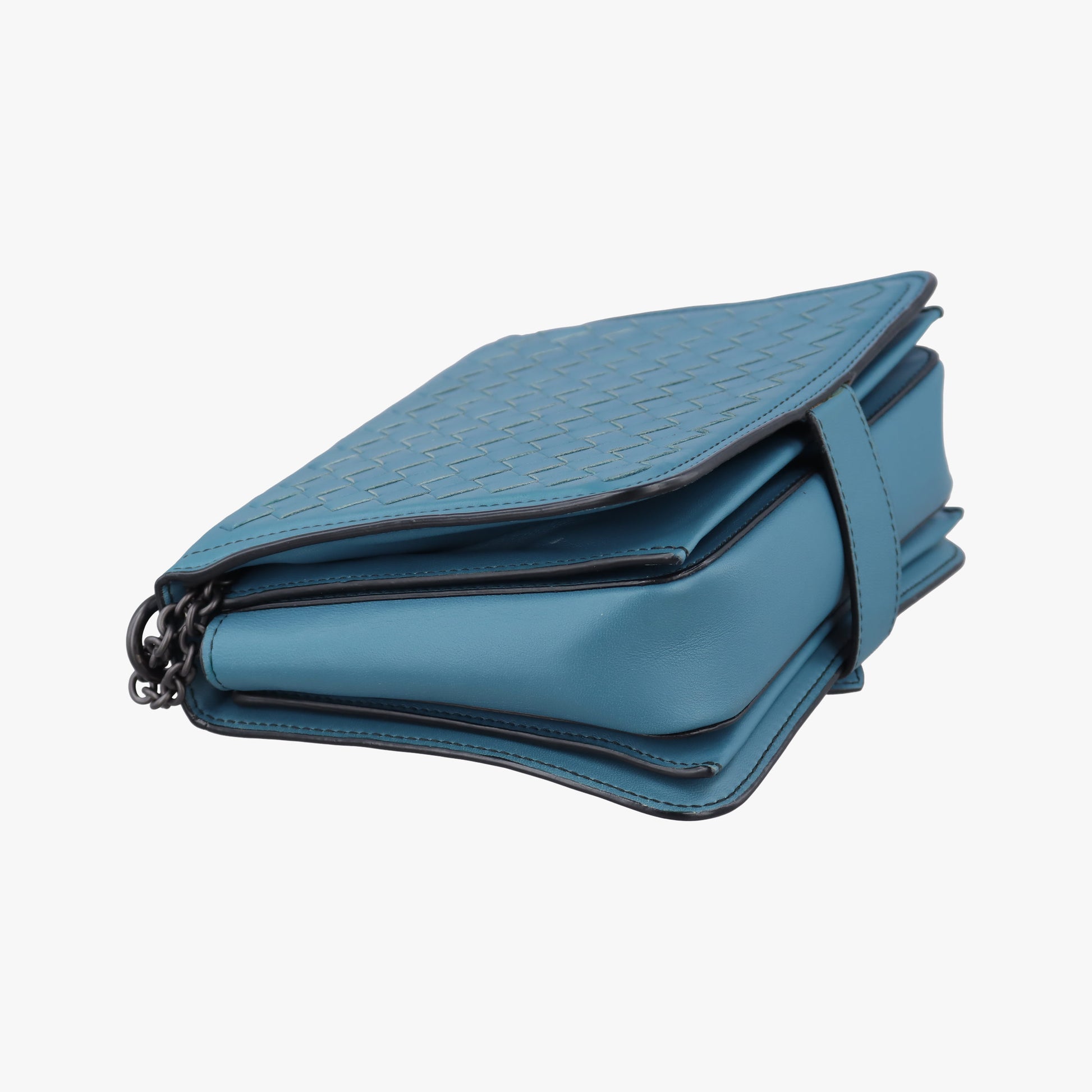 Intrecciato Runaway Blue lambskin B06221878Q IC Chipイントレチャート ランナウェイ ブルー ラムスキン B06221878Q ICチップ