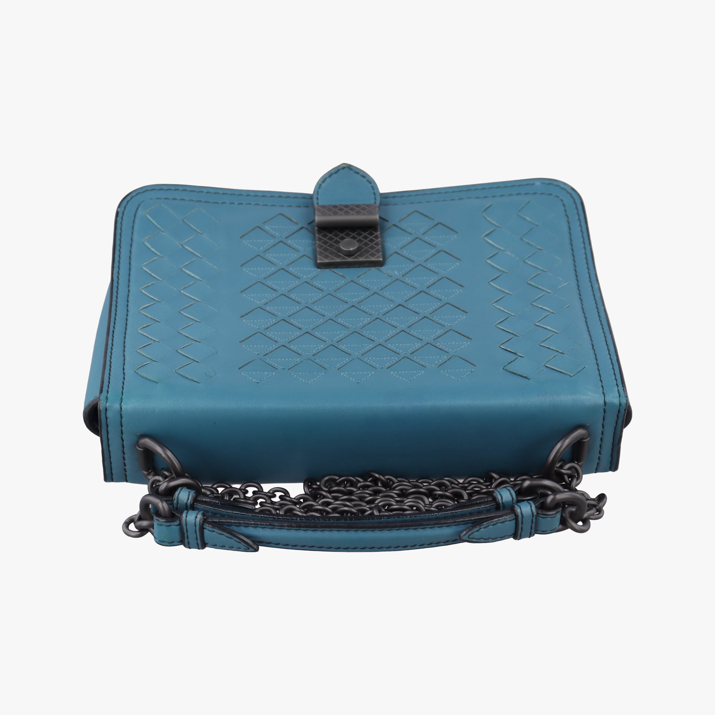 Intrecciato Runaway Blue lambskin B06221878Q IC Chipイントレチャート ランナウェイ ブルー ラムスキン B06221878Q ICチップ