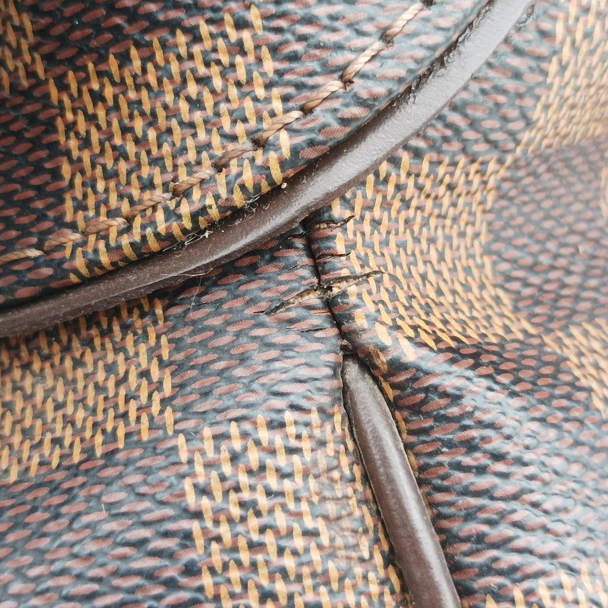TREVI　GM EBENE Damier Canvas N51998 AR1171トレヴィGM エベヌ ダミエキャンバス N51998 AR1171