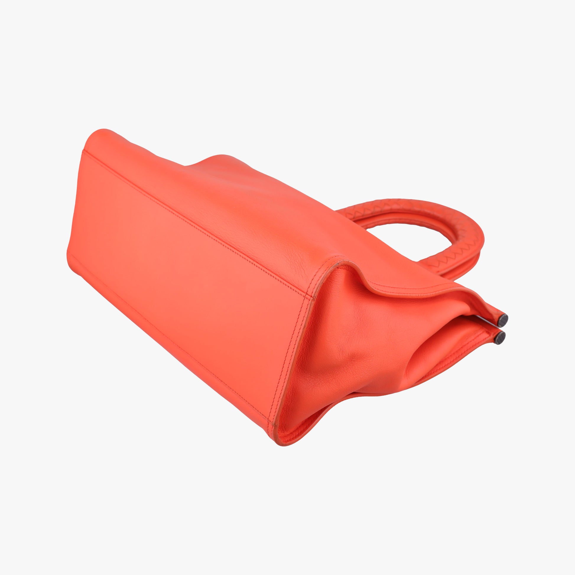 Intrecciato Orange lambskin B02661984Nイントレチャート オレンジ ラムスキン B02661984N