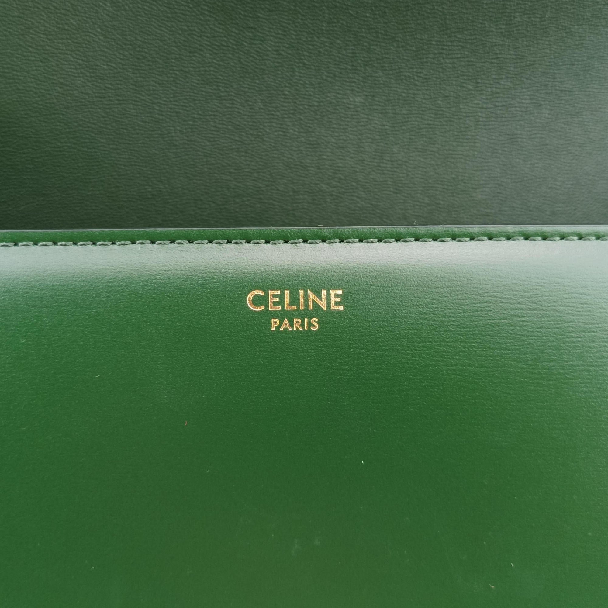 Triomphe Green Leather F-PB-2199トリオンフ ミディアム グリーン レザー F-PB-2199