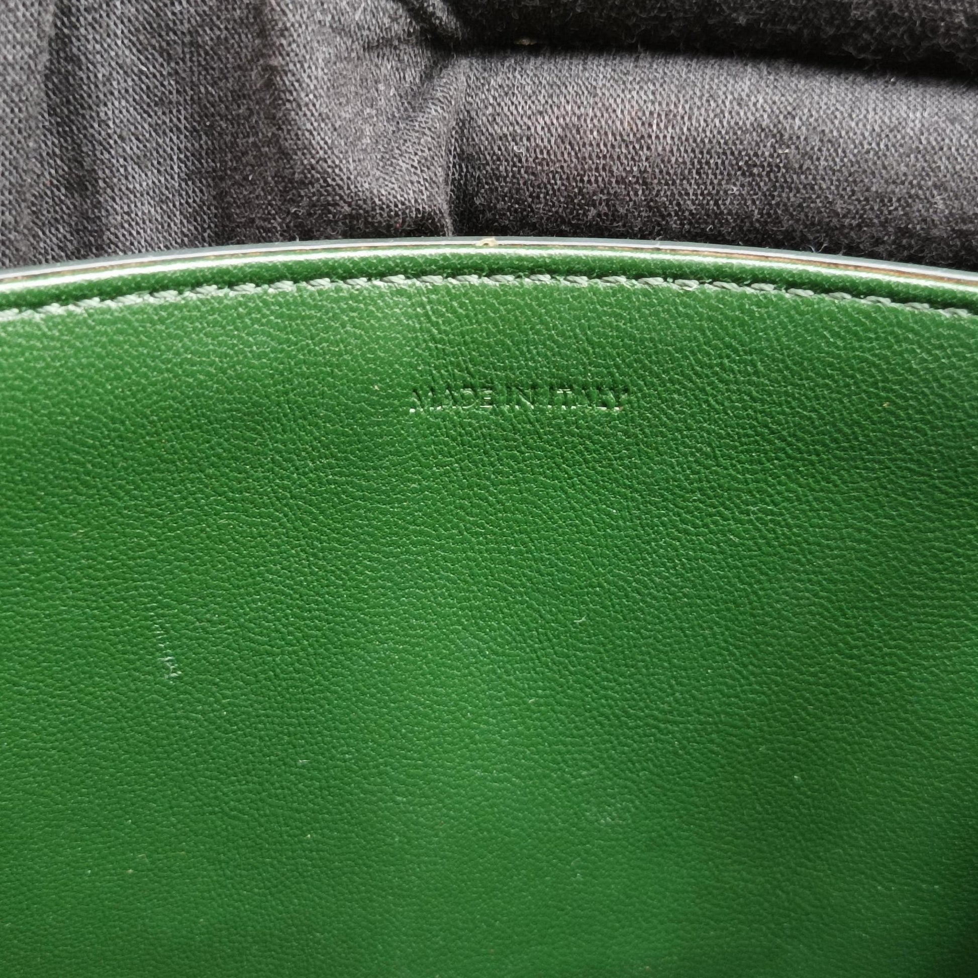 Triomphe Green Leather F-PB-2199トリオンフ ミディアム グリーン レザー F-PB-2199
