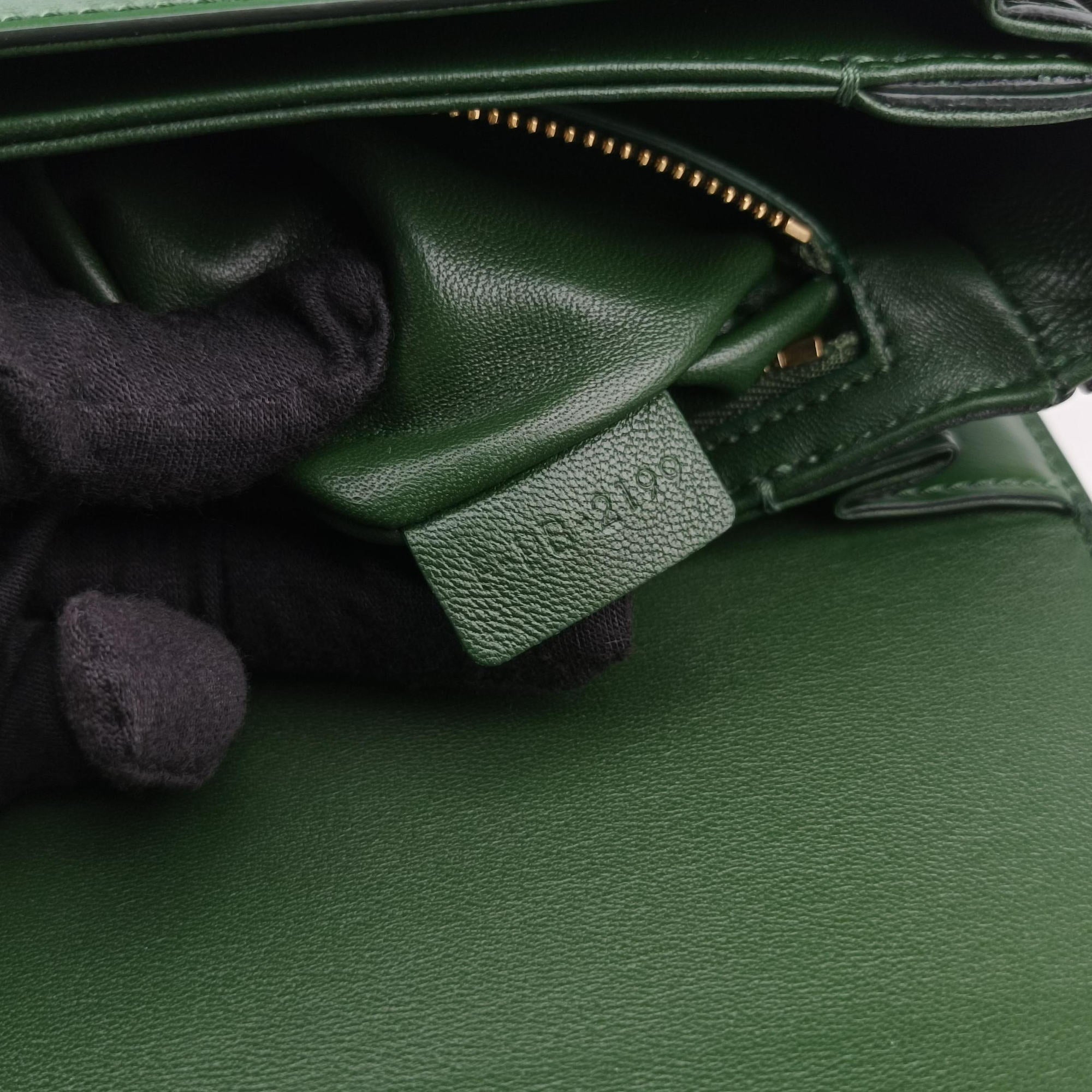 Triomphe Green Leather F-PB-2199トリオンフ ミディアム グリーン レザー F-PB-2199