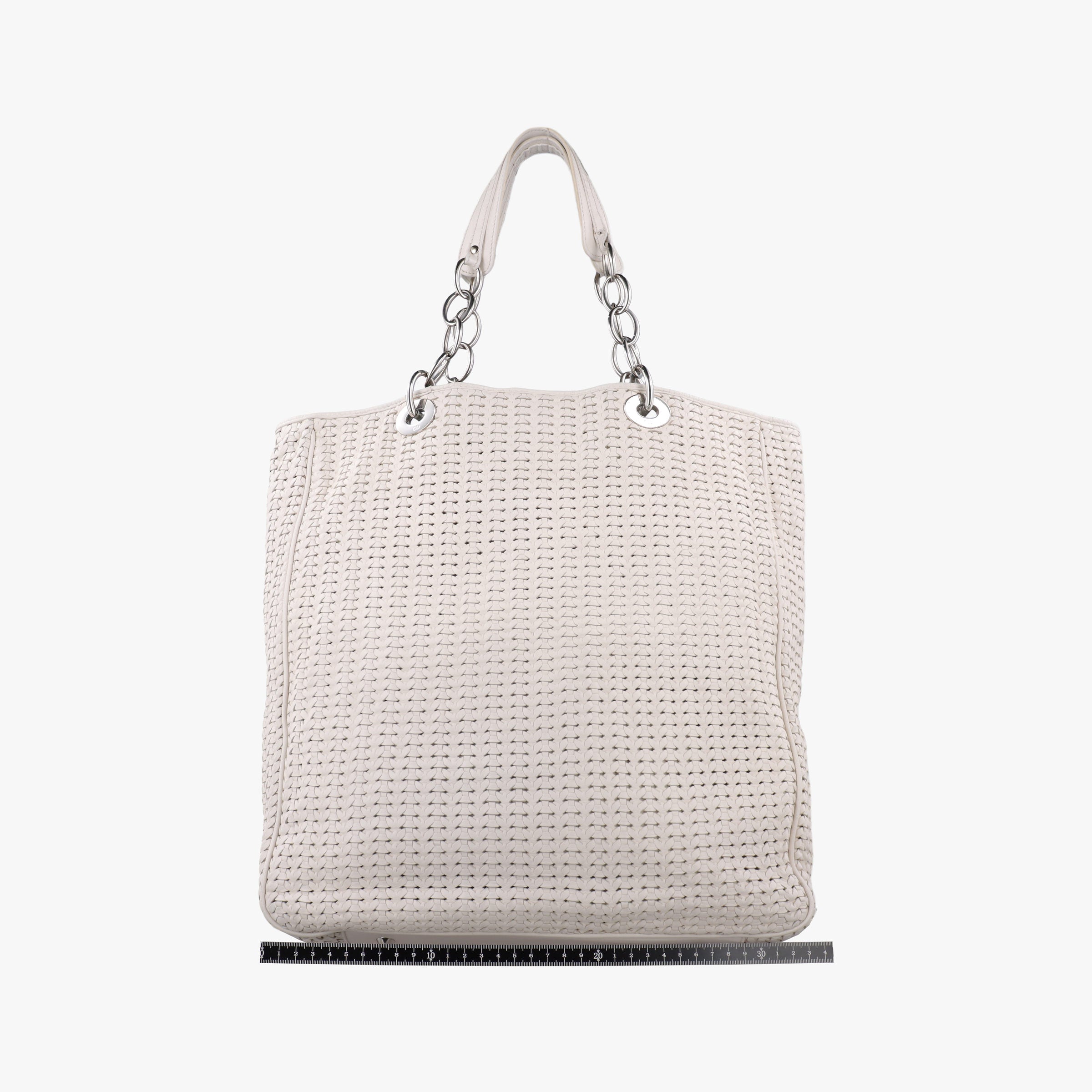 Soft Lady Dior Canage INTRECCIATO Tote White lambskin 96-MA-0098ソフト レディディオール カナージュ イントレチャート トート ホワイト ラムスキン 96-MA-0098