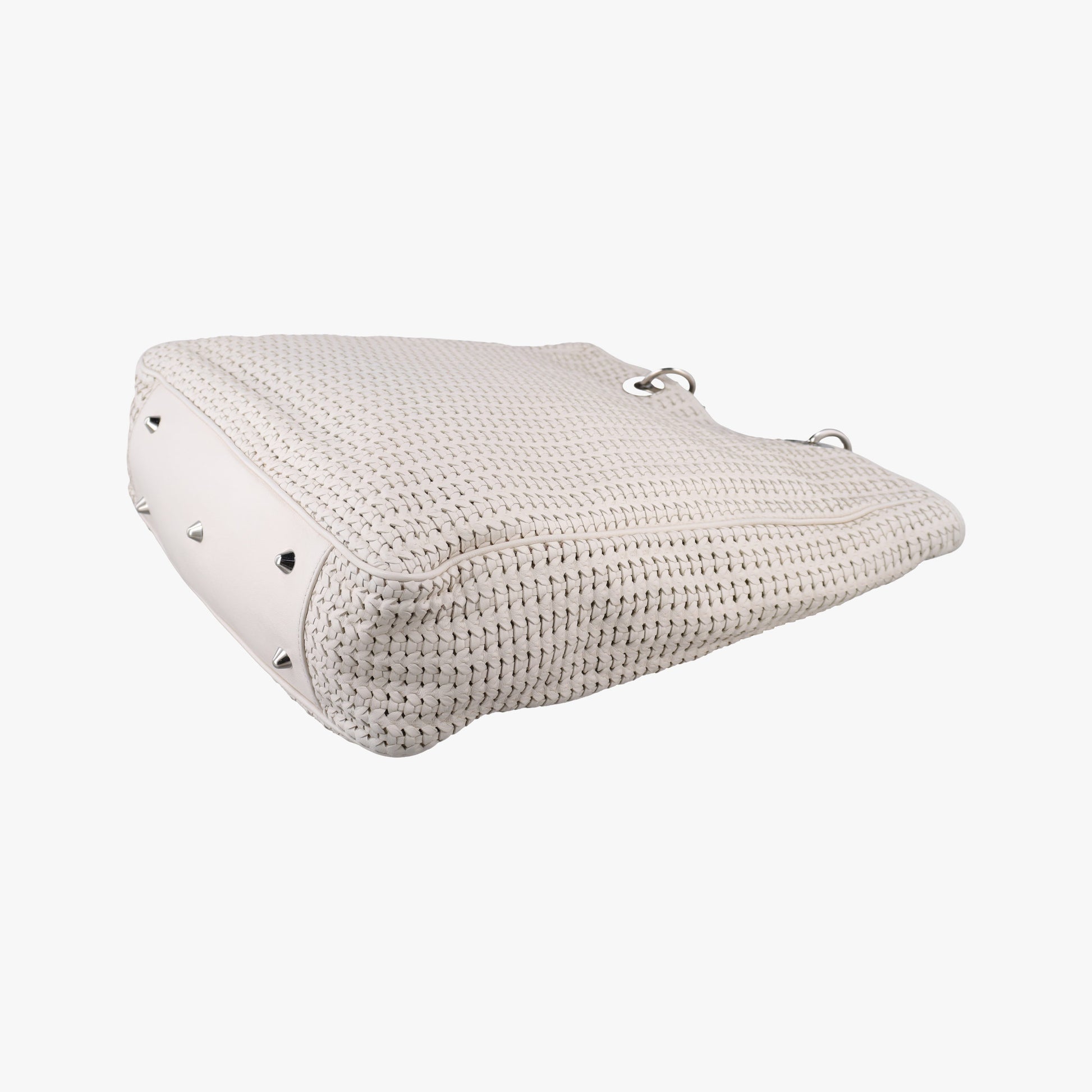 Soft Lady Dior Canage INTRECCIATO Tote White lambskin 96-MA-0098ソフト レディディオール カナージュ イントレチャート トート ホワイト ラムスキン 96-MA-0098