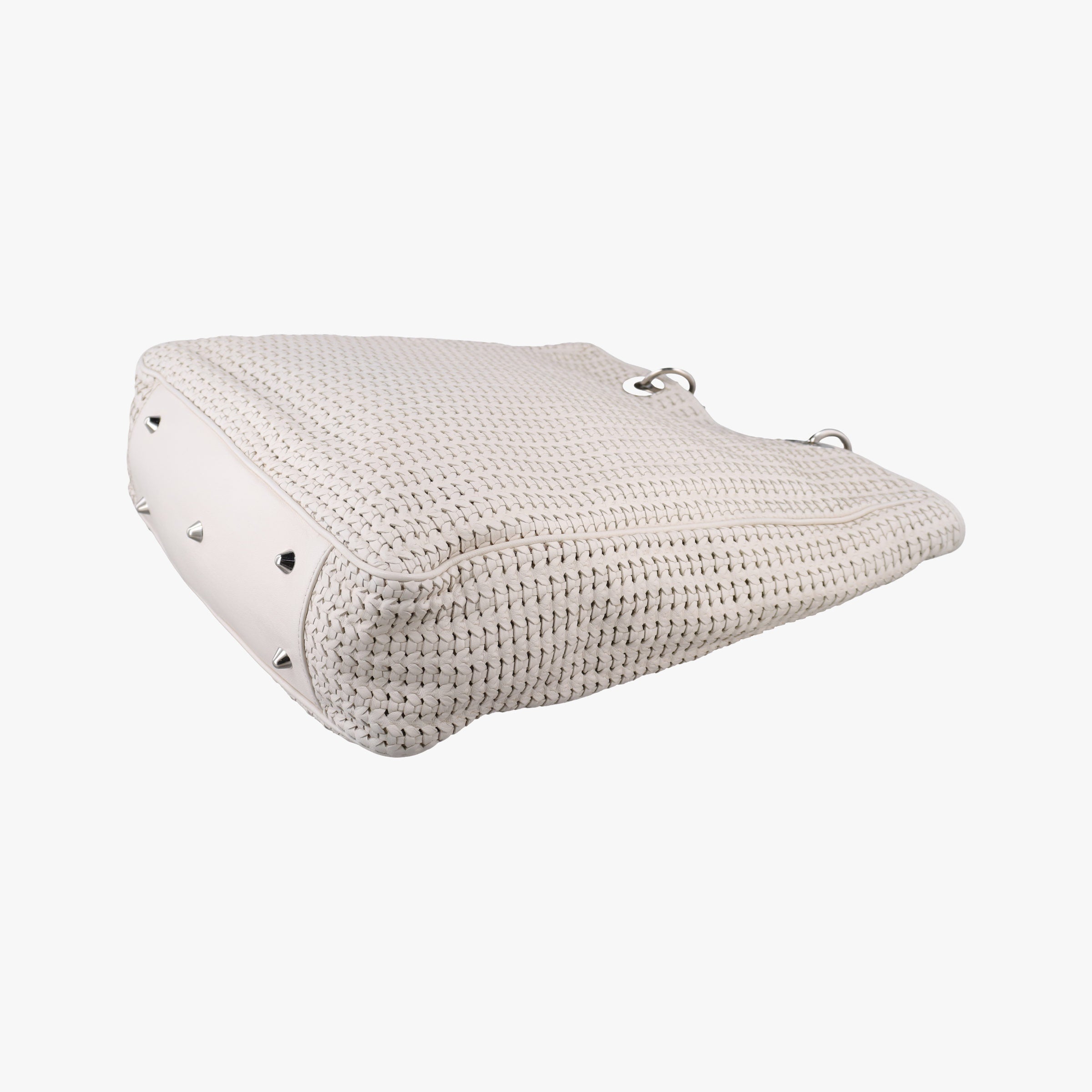 Soft Lady Dior Canage INTRECCIATO Tote White lambskin 96-MA-0098ソフト レディディオール カナージュ イントレチャート トート ホワイト ラムスキン 96-MA-0098